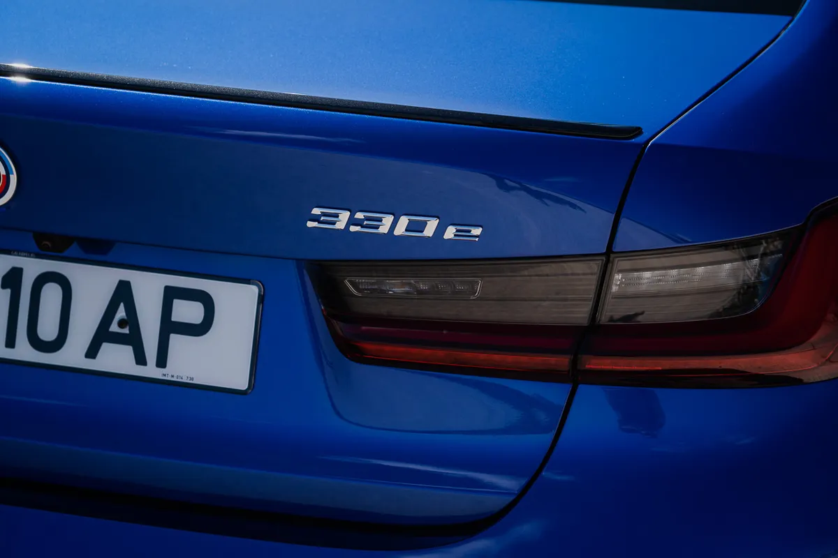 BMW 3 Series, 5 Series to get PHEV versions in PH
