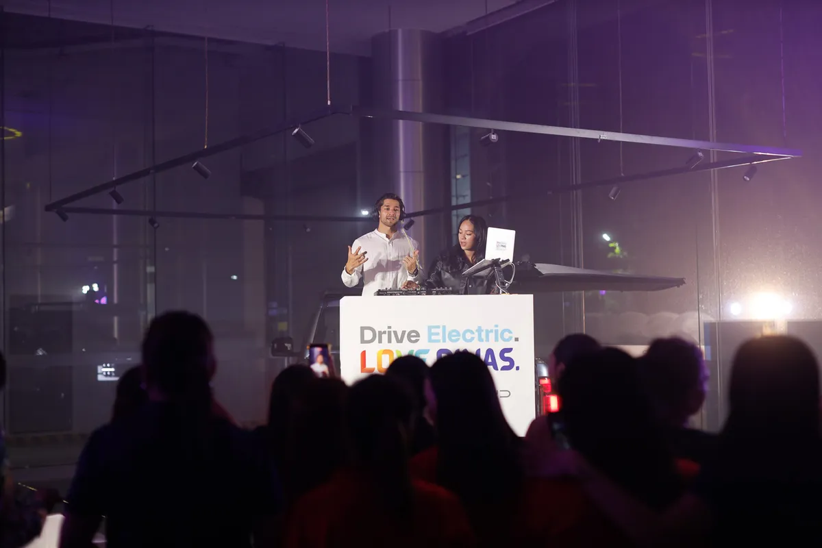 BYD “Drive Electric, Love Pinasâ€ campaign sets two Guinness World Records