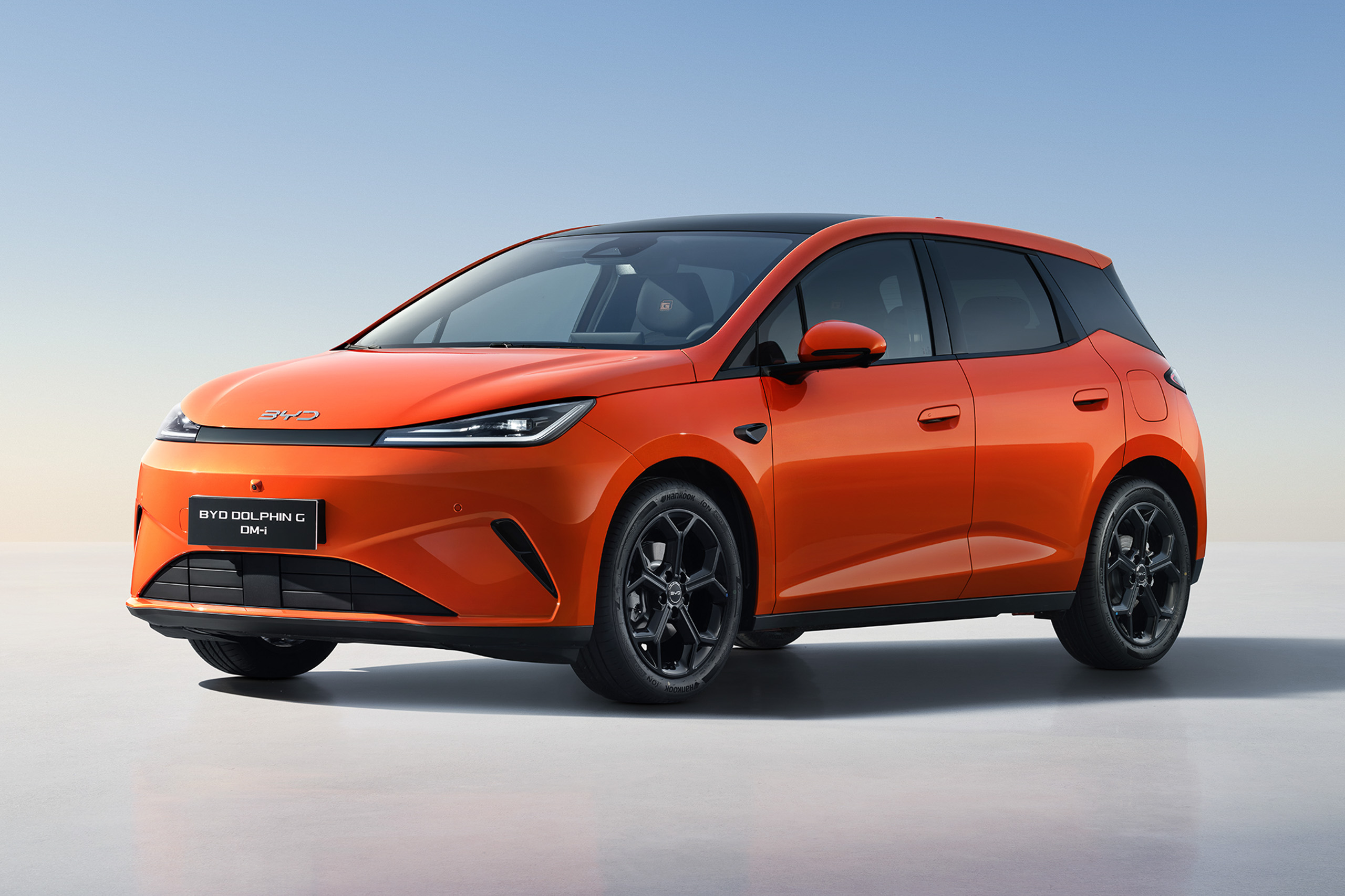BYD Dolphin G DM-i PHEV hatch can do more than 1,000 km; will PH get it?
