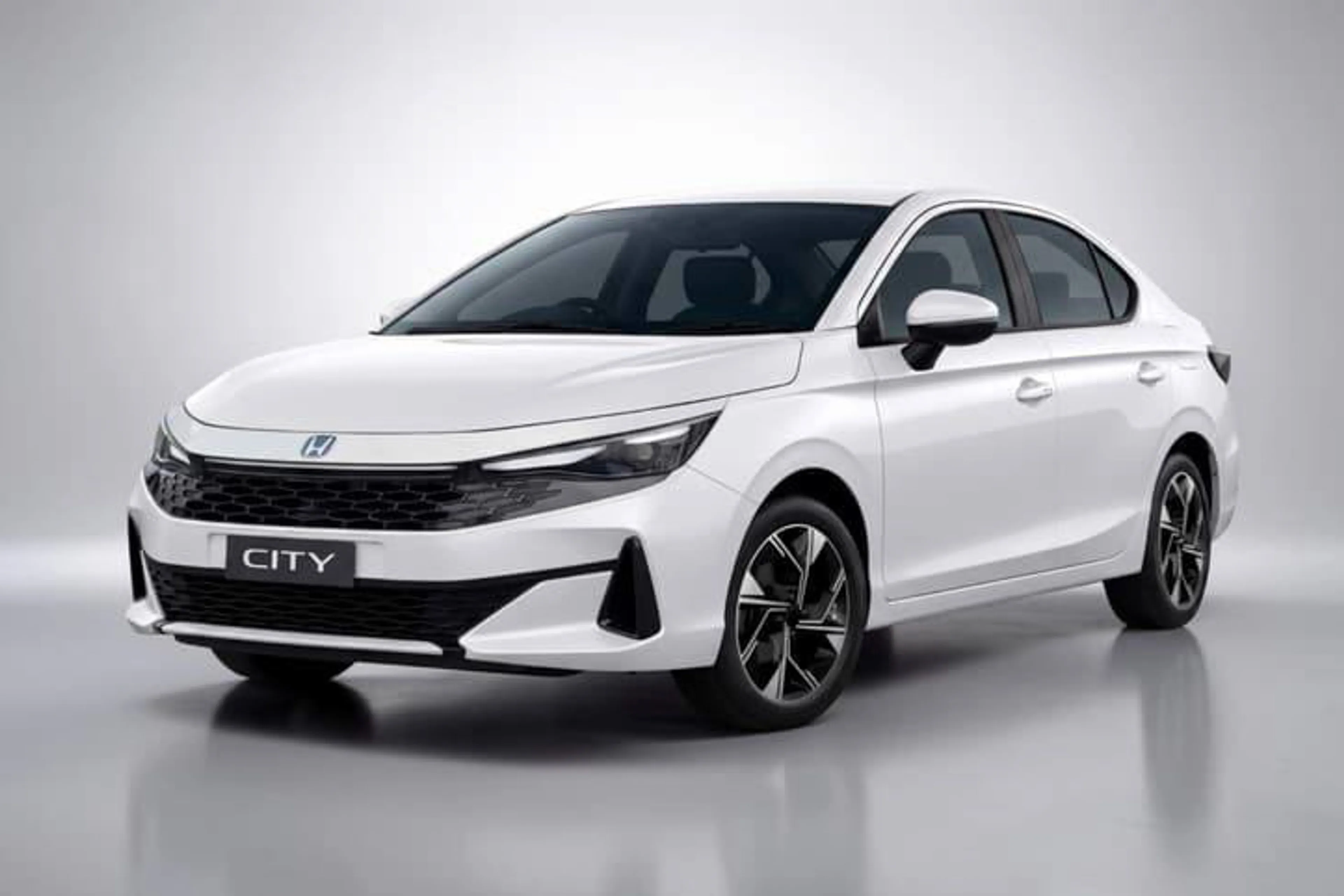 Honda City major facelift spied: Did they do it right?