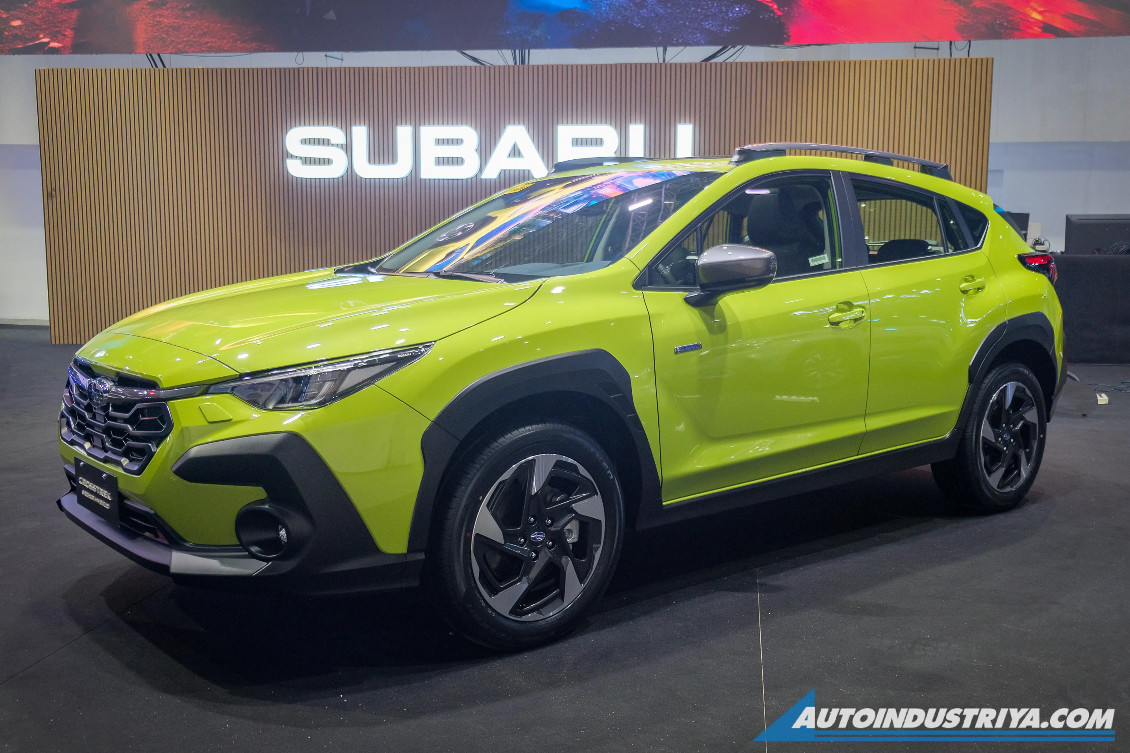 PIMS 2026: Subaru Crosstrek e-Boxer Hybrid is yours for PHP 1.998M