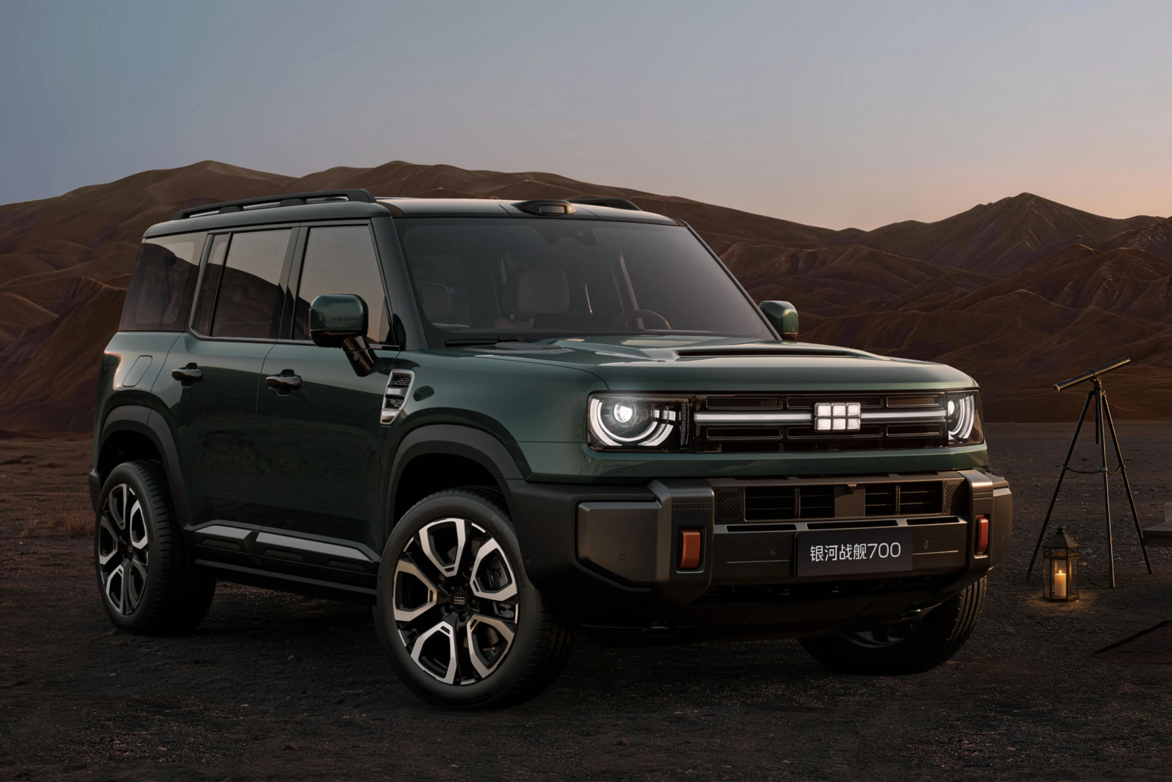 LOOK: Geely Galaxy Cruiser 700 PHEV 4x4 ditches camouflage