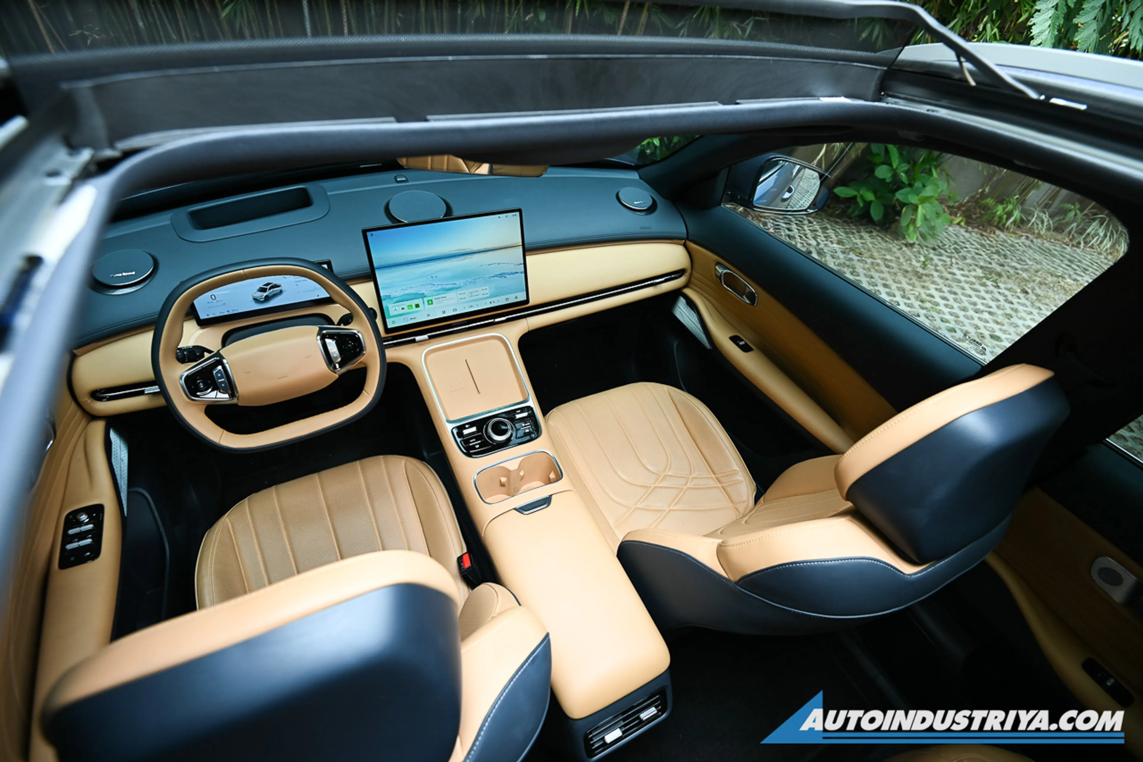 For comfort and support: Wacoal wants to enhance car interiors