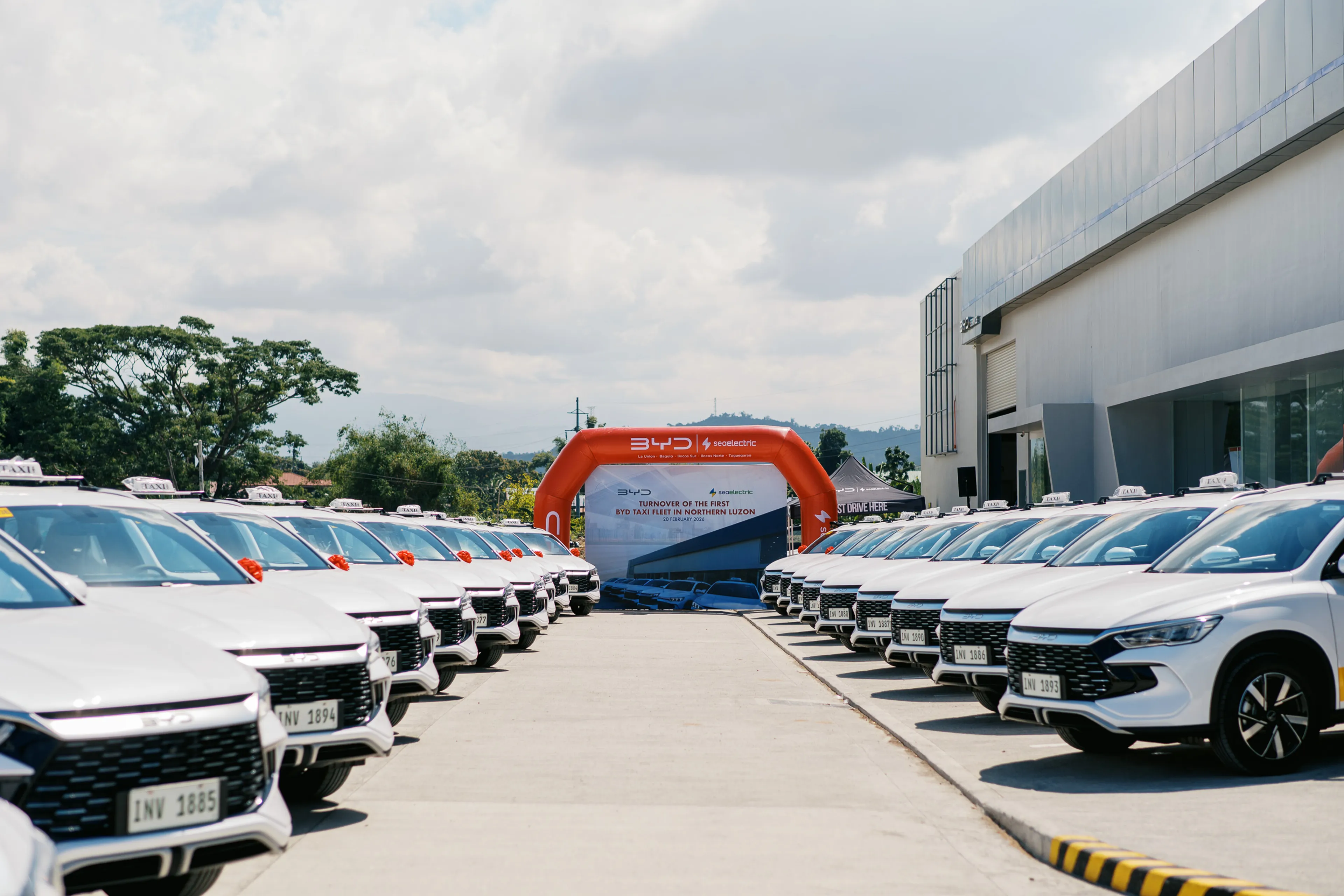 BYD Cars PH launches first Sealion 5 DM-i taxi fleet in Cordillera