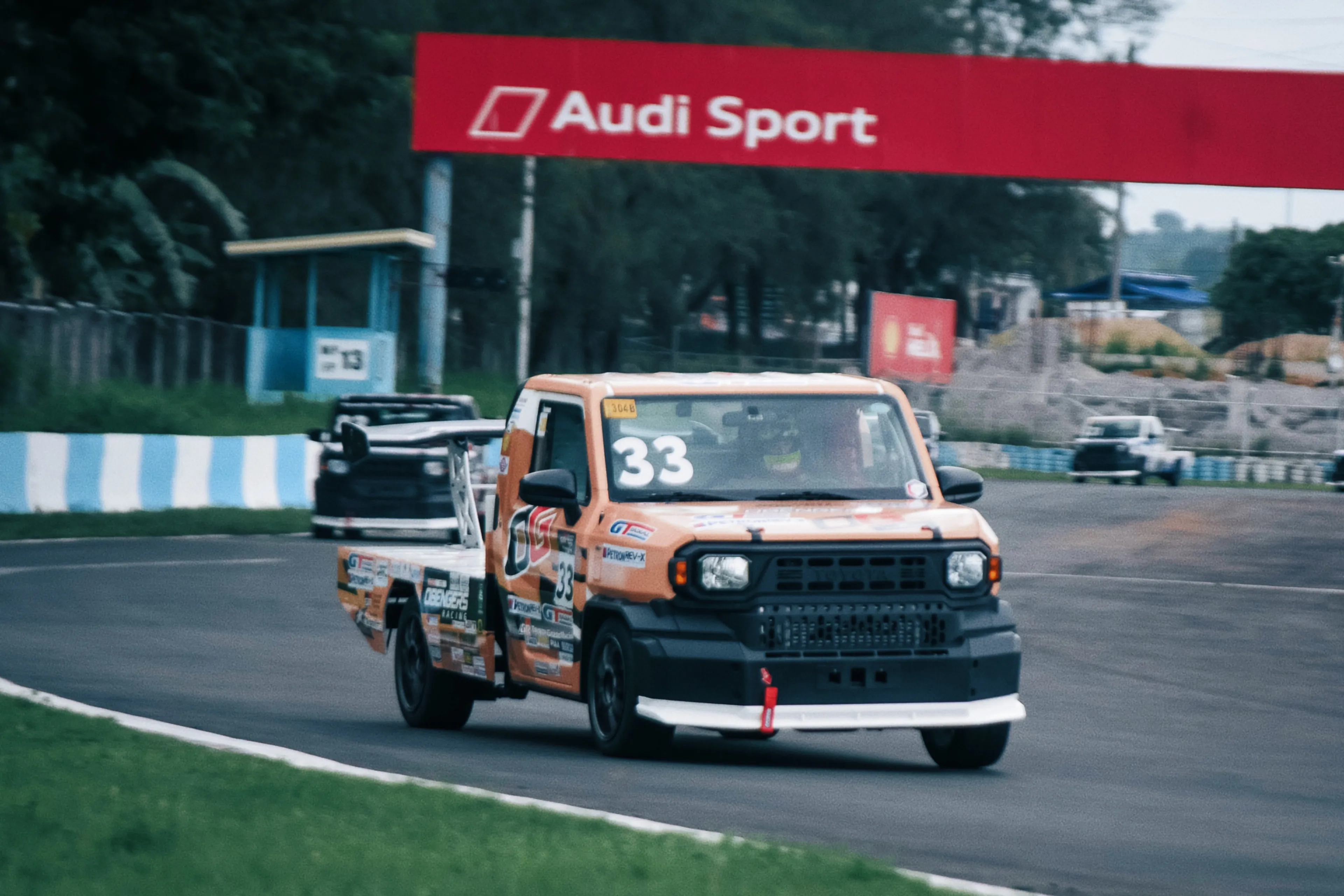From cars to utility trucks: Iñigo Anton stars in TGR Tamaraw Cup leg 2