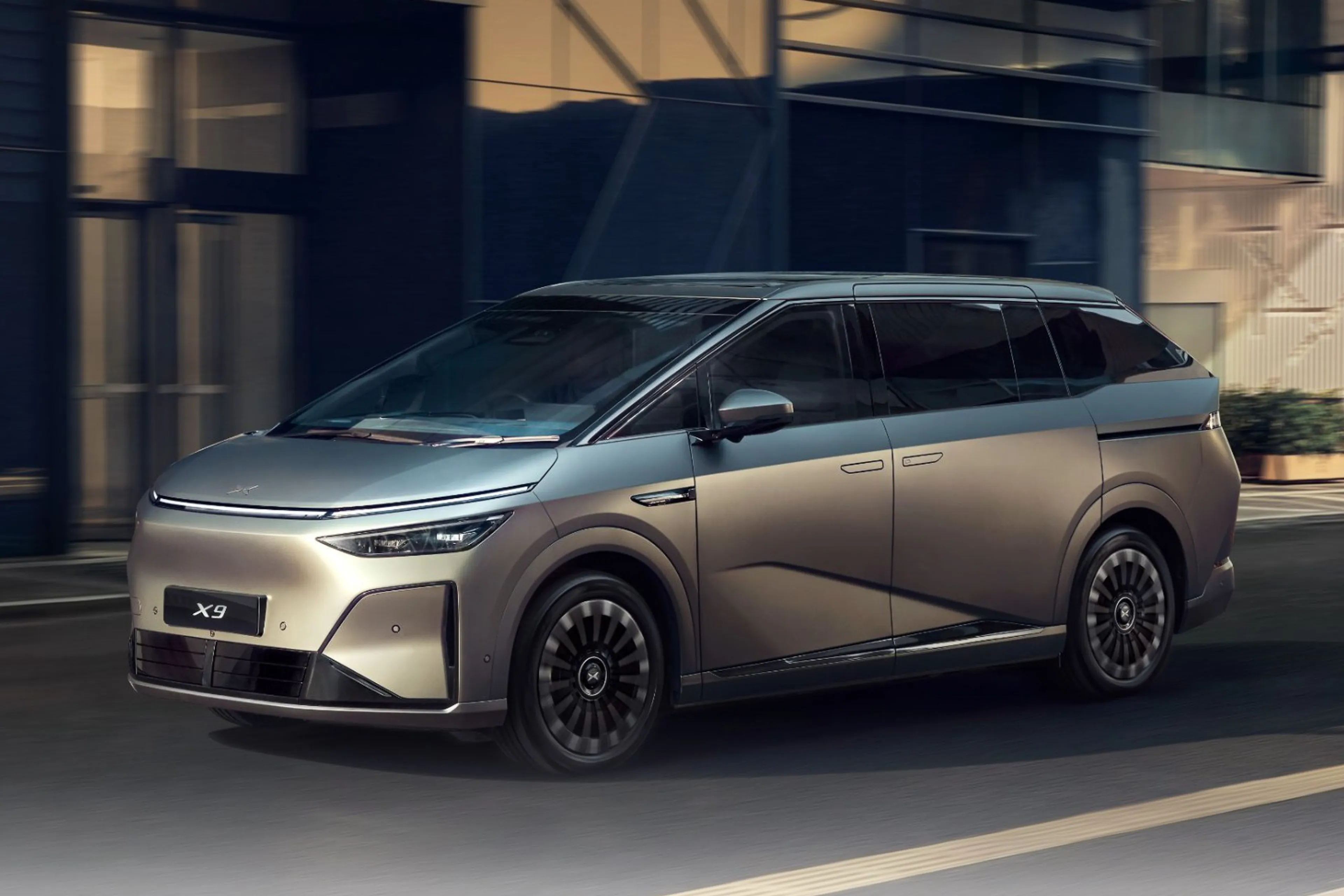 XPeng X9 and L03 now on DOE's list of recognized EVs, PHEVs
