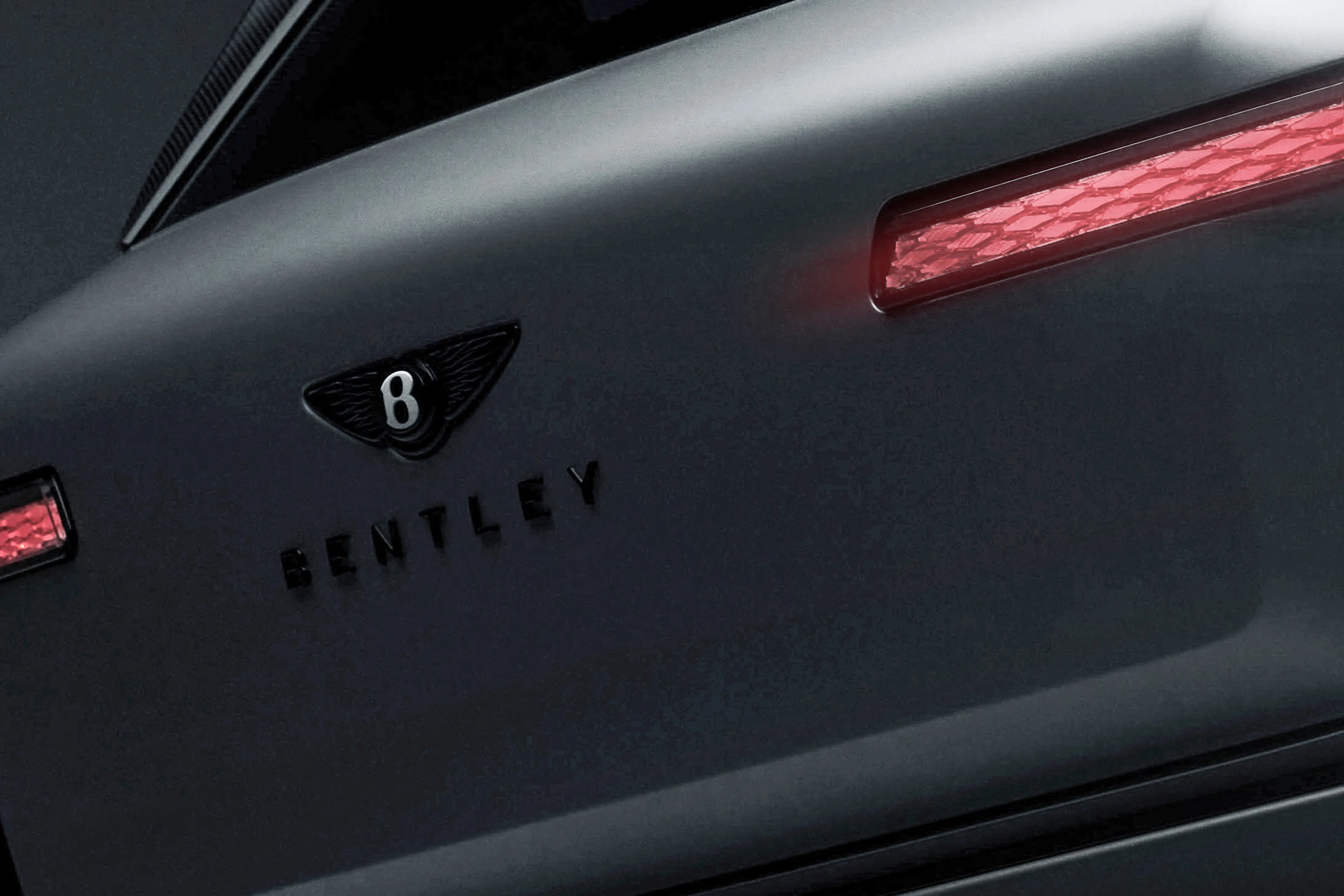 Torcal: Bentley reveals the name of its new luxury EV