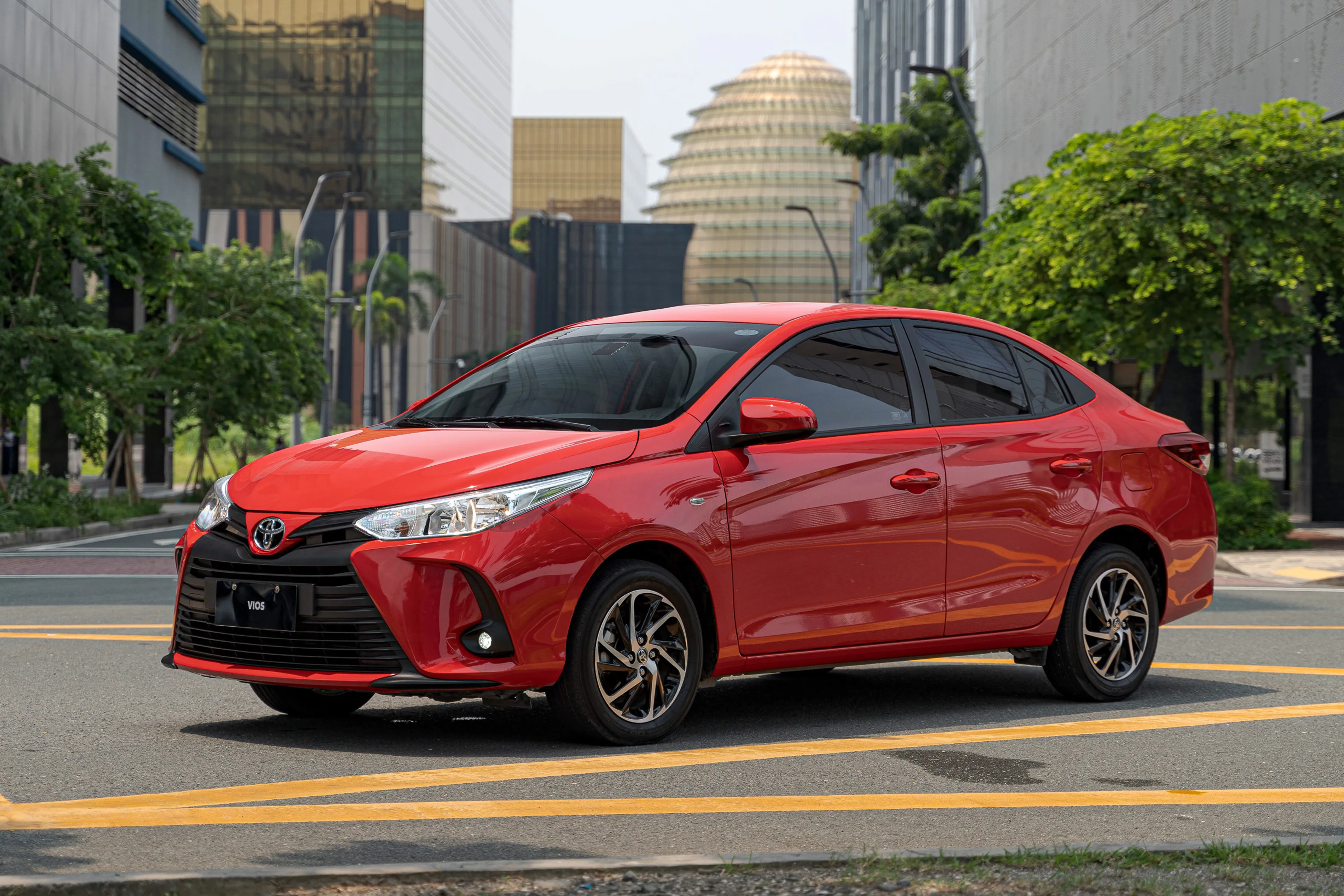Get up to PHP 75K in discounts from Toyota this July