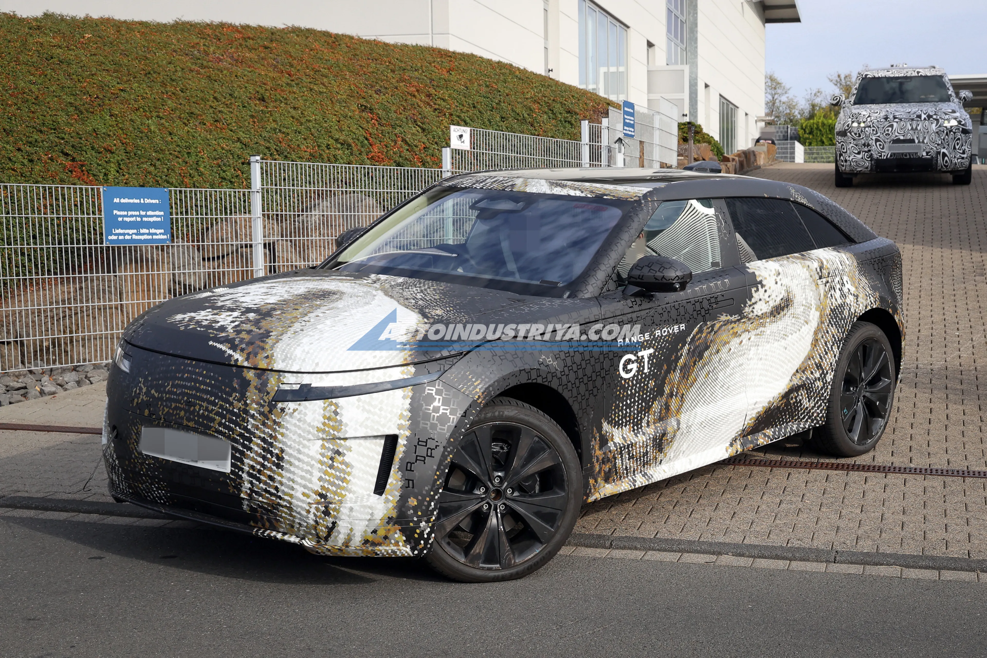 SPIED: Sleek Range Rover GT Prototype drops camouflage approaching global debut