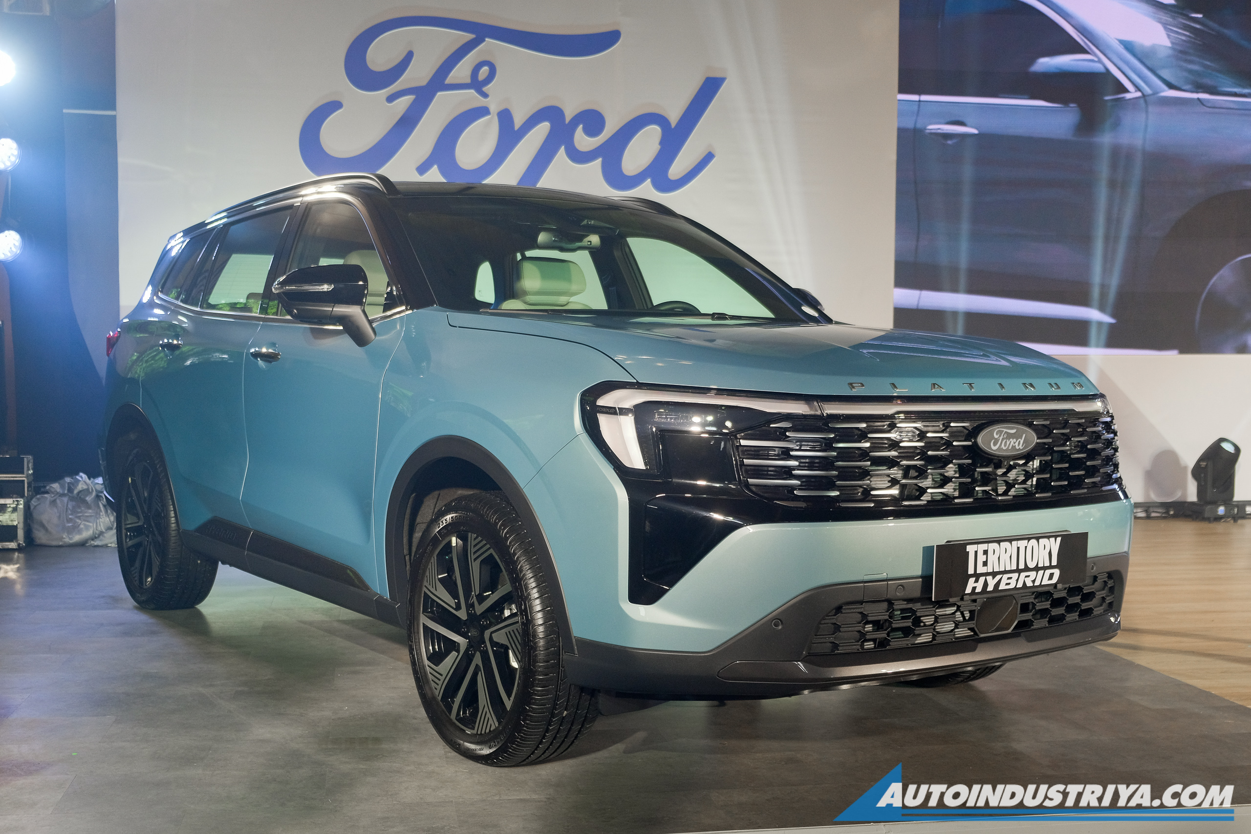 Ford gives Territory Hybrid the Platinum treatment; yours for PHP 1.655M