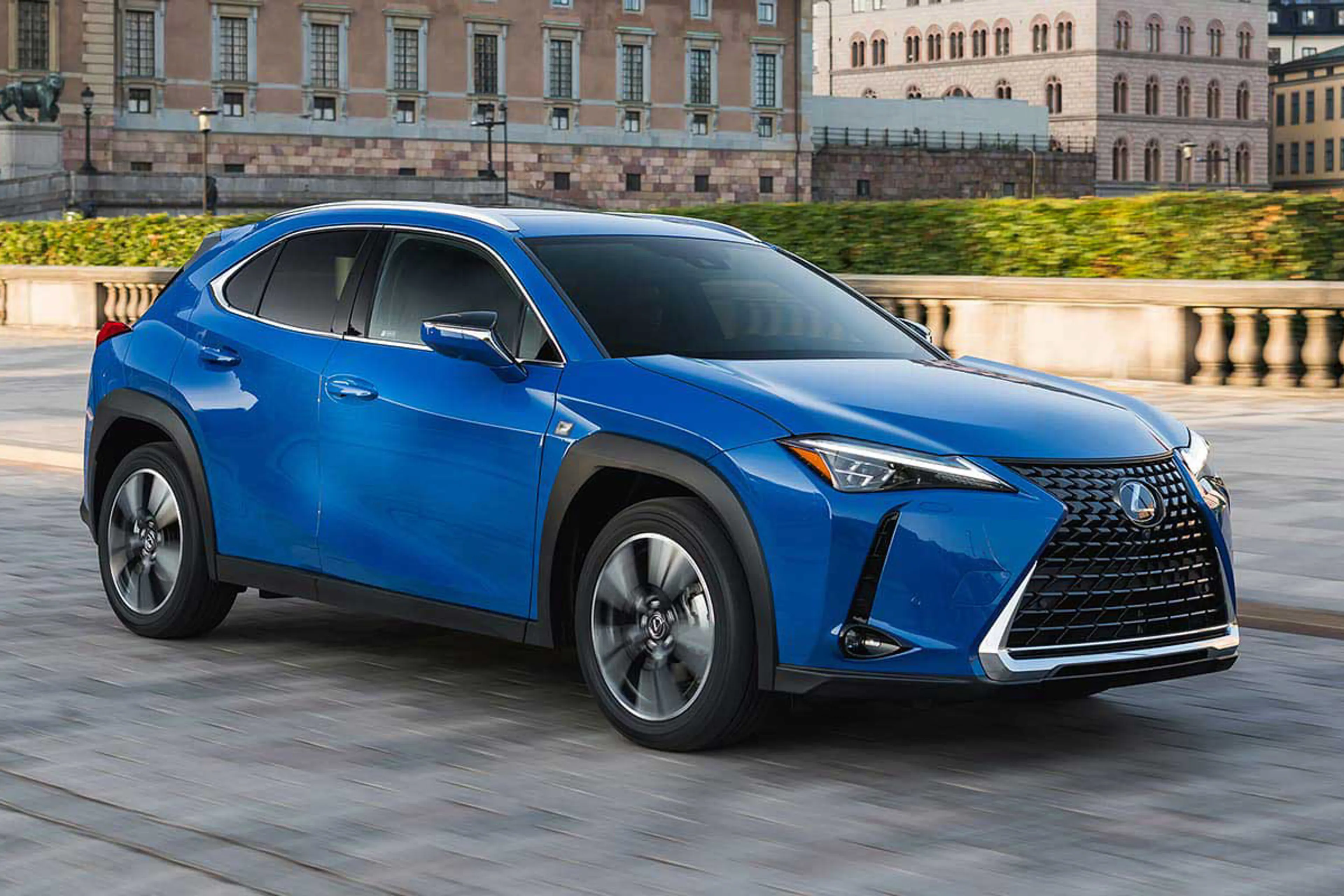 2026 Lexus UX gets more creature comforts; starts at PHP 2.958M