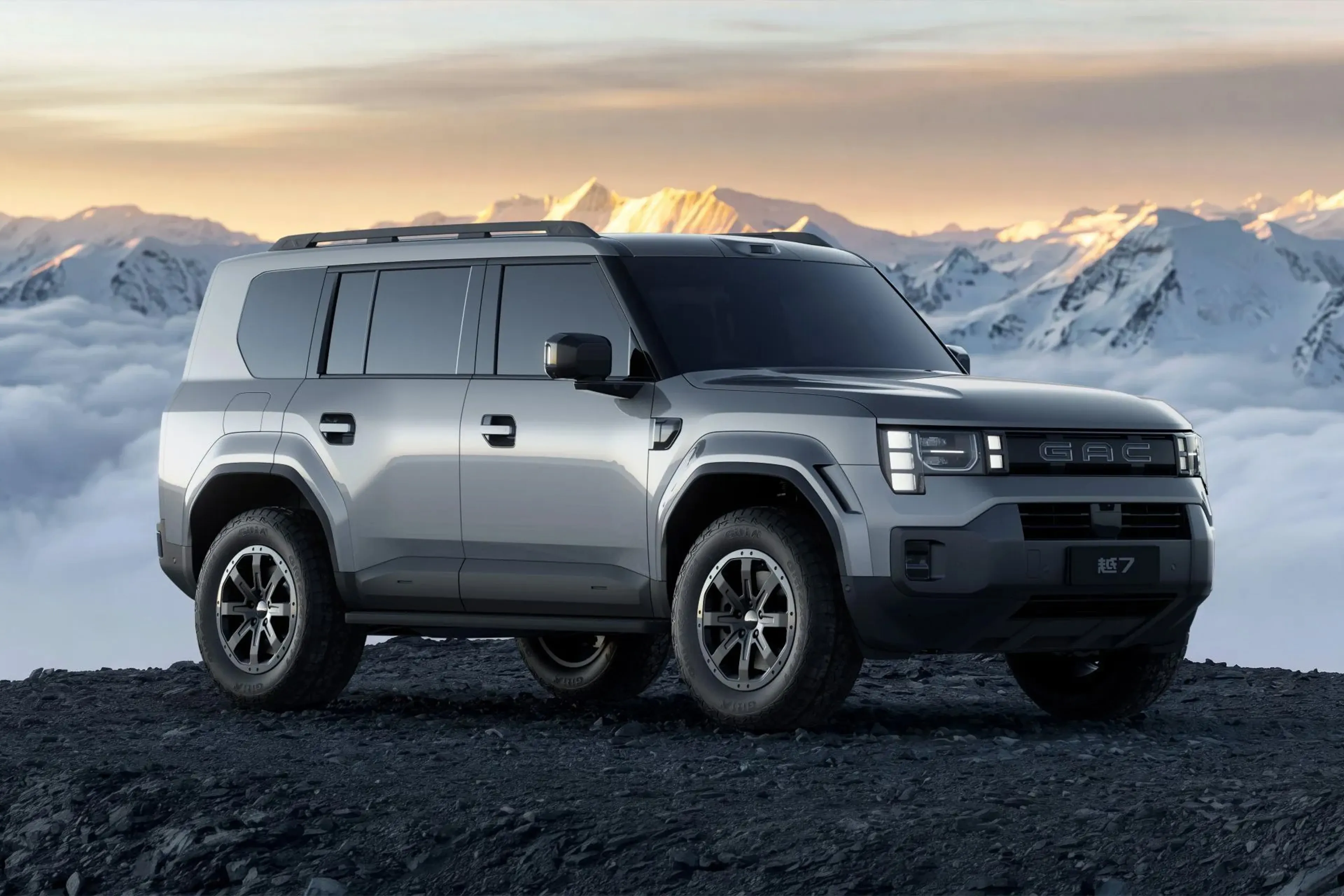 GAC Yue 7 is a Defender-esque PHEV SUV with a touch of Neue Klasse inside