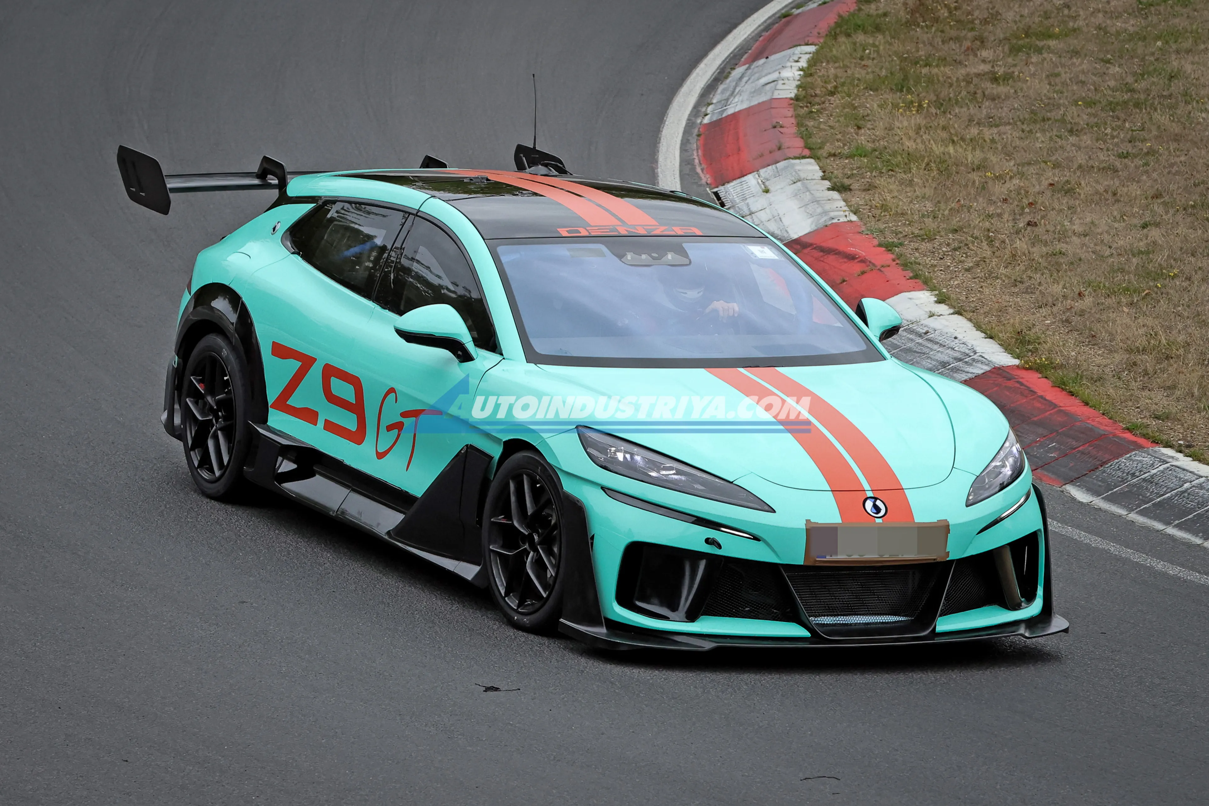 2,000 HP Chinese Threat: Denza Z9 GT "Xtreme" takes aim at Nürburgring records