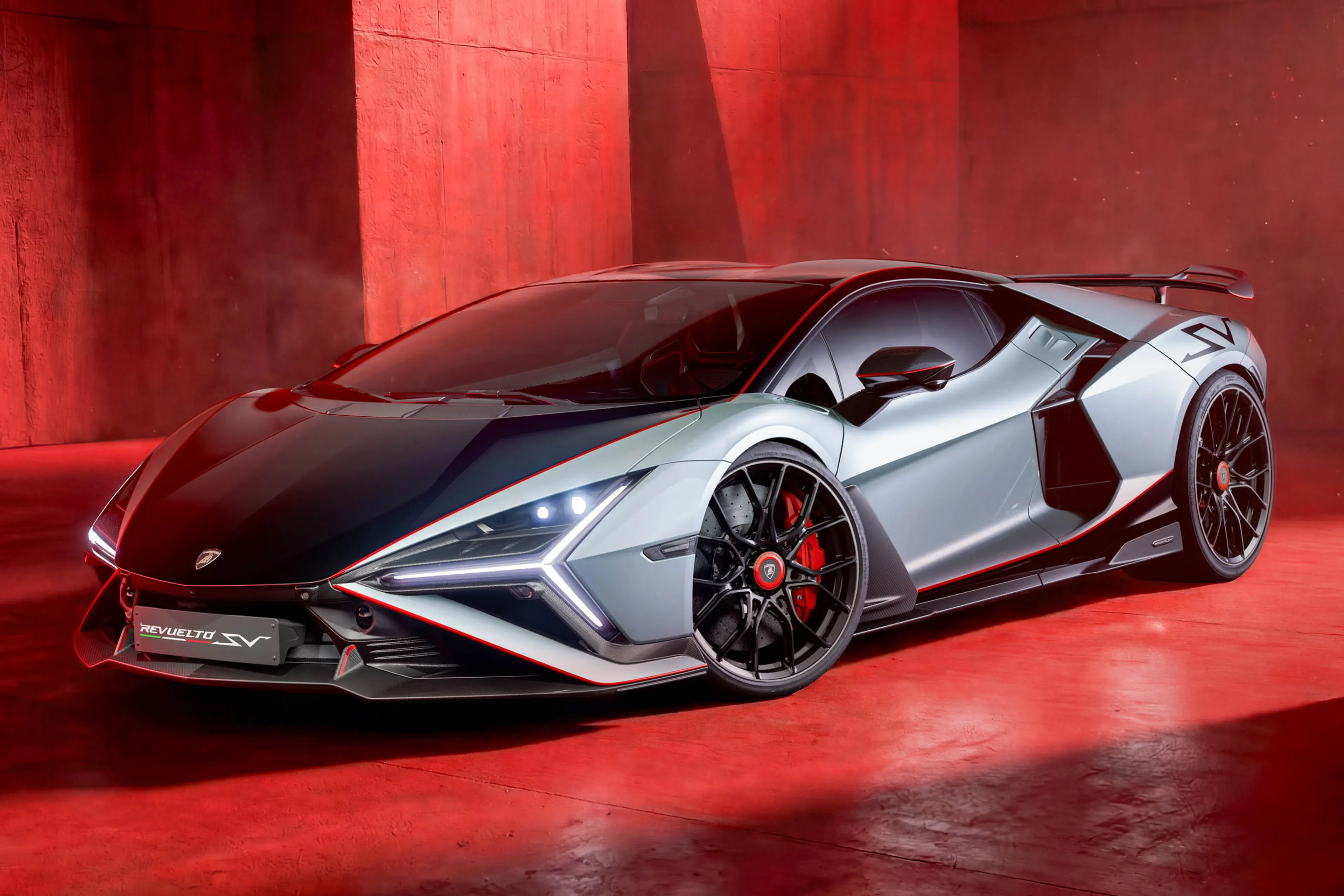Revuelto SV: Lamborghini’s fastest and most powerful bull yet debuts with 1,065 HP