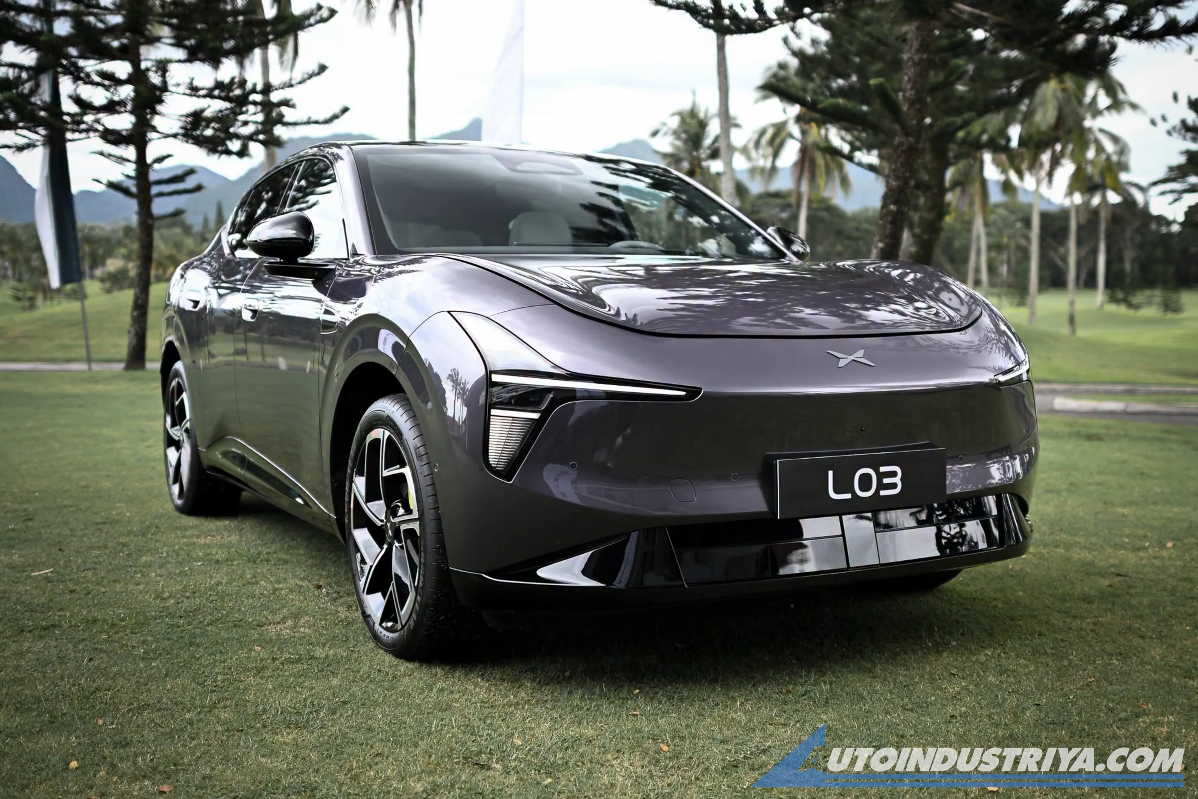 XPeng reveals retail prices of L03, X9 EVs for PH