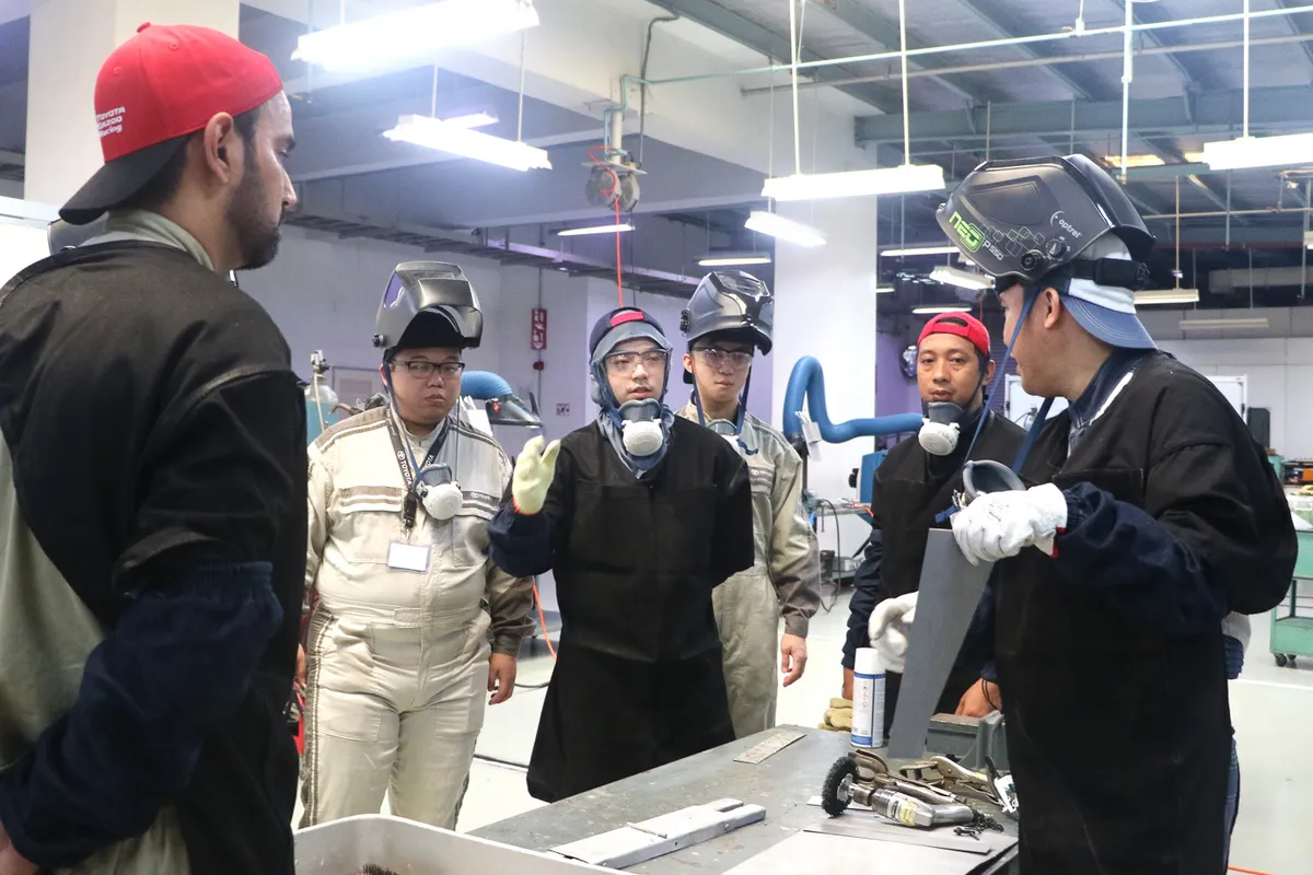 Toyota picks PH as Asia regional training hub for body repair skills ...