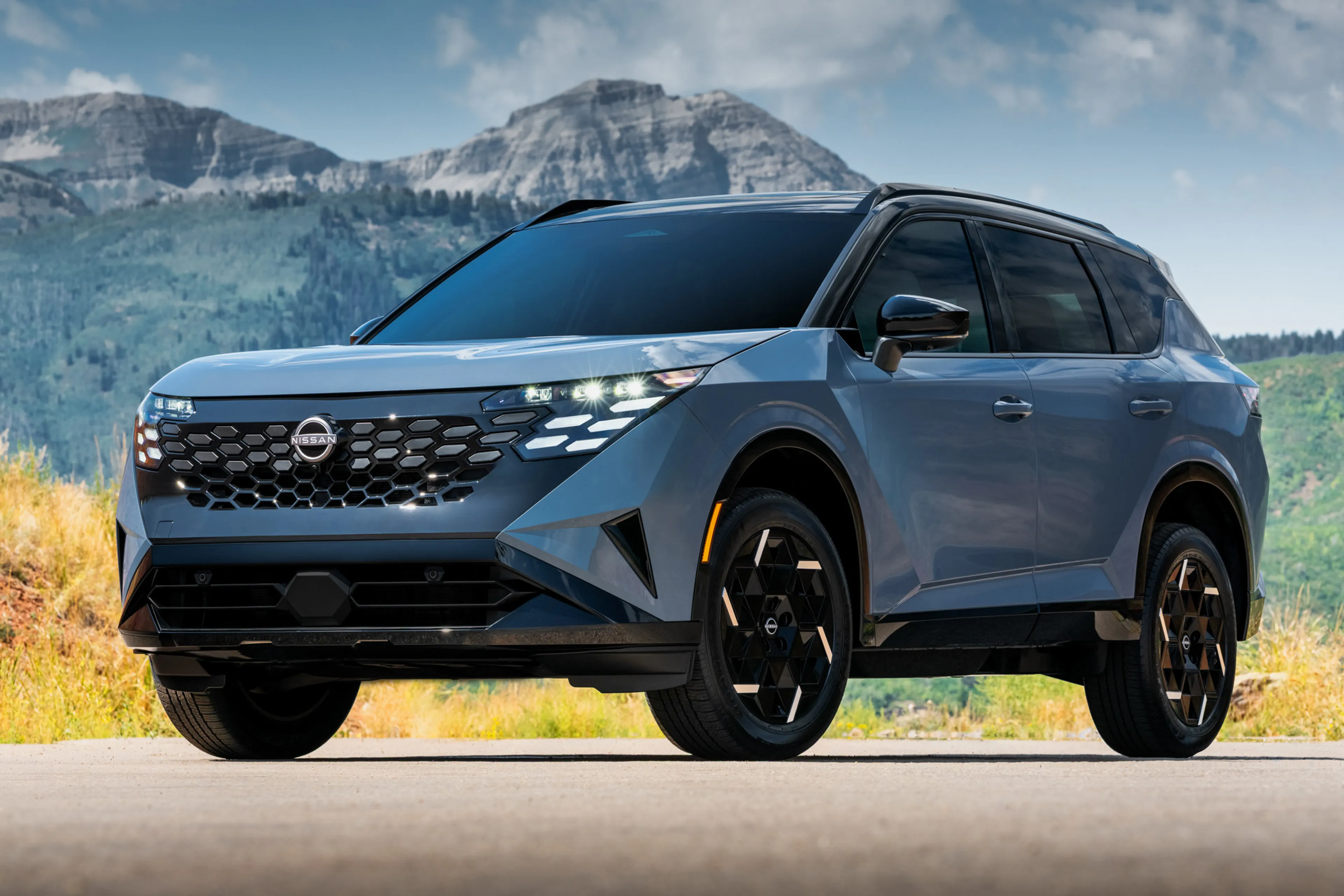 2027 Nissan Rogue debuts with third-gen e-Power, dual motor AWD