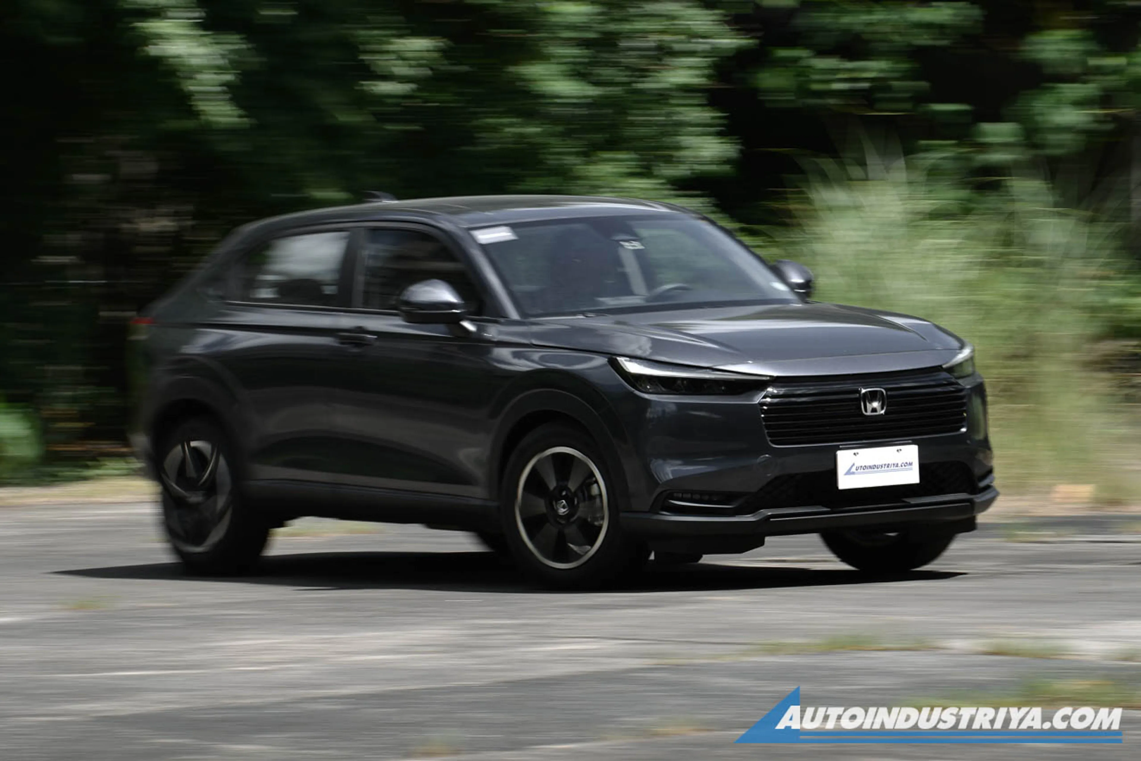 Get the Honda HR-V S for PHP 150K less this September