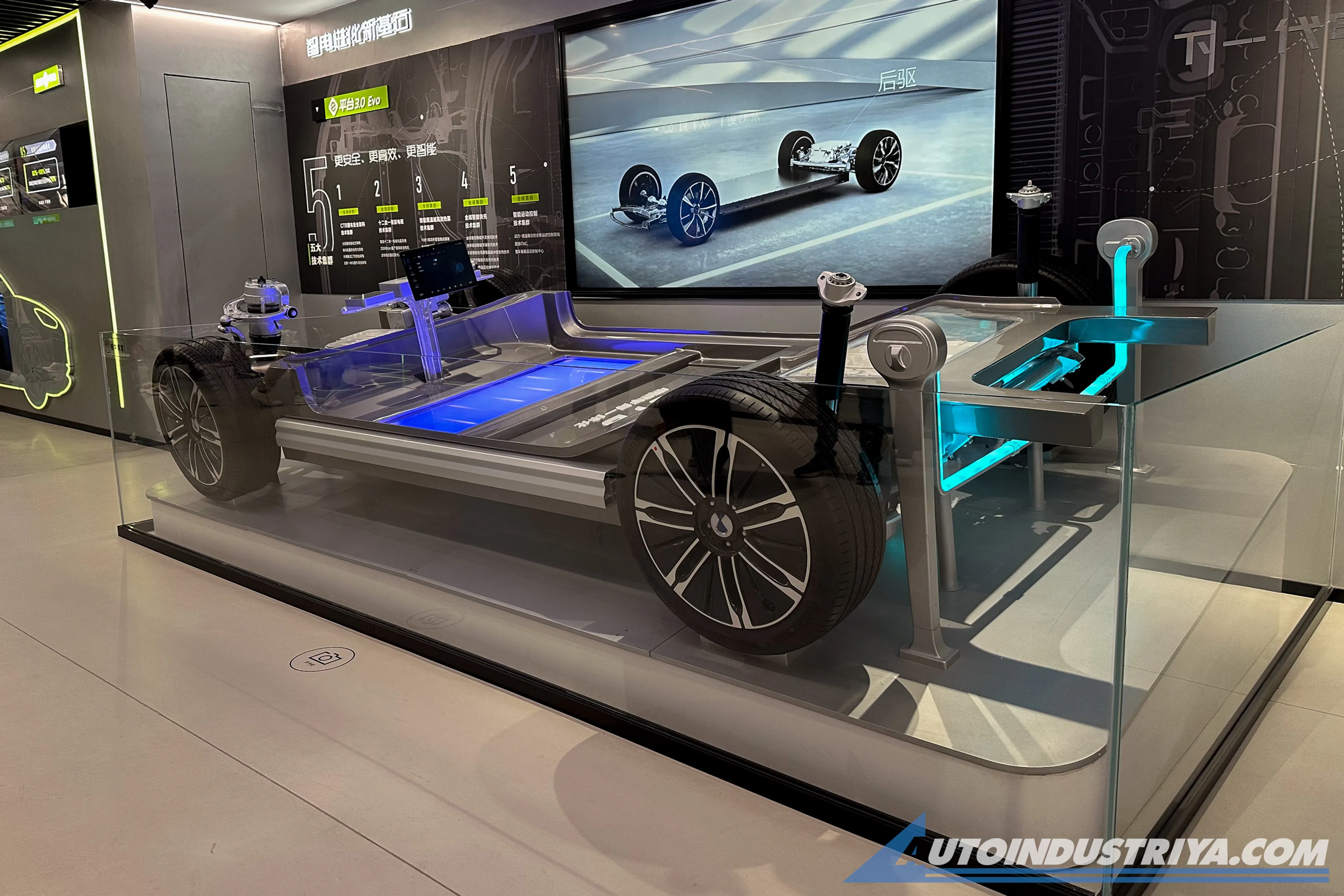  EV makers facing added cost pressure as China brings back lithium ion battery tax