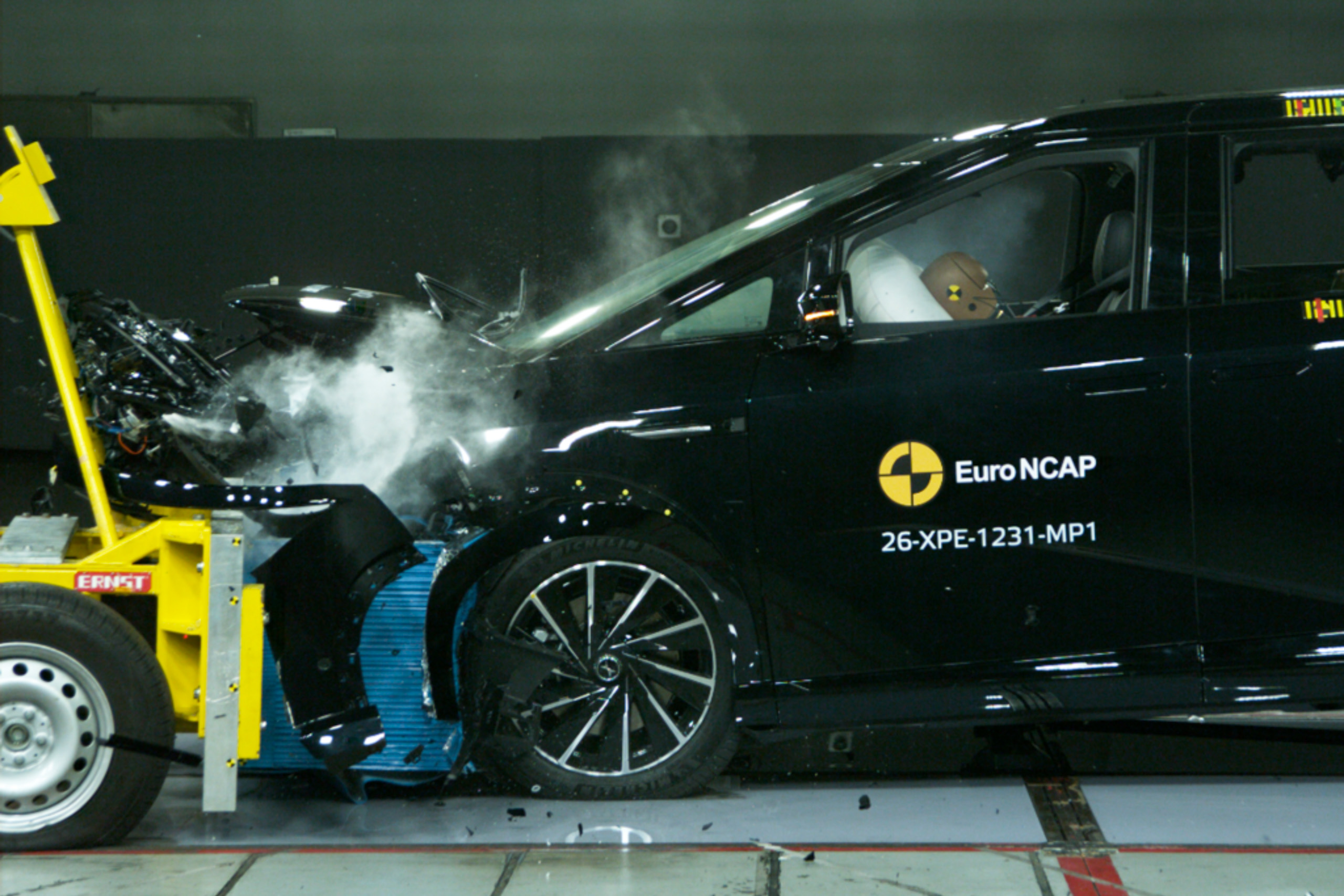 XPeng X9 given five-star safety rating by ANCAP