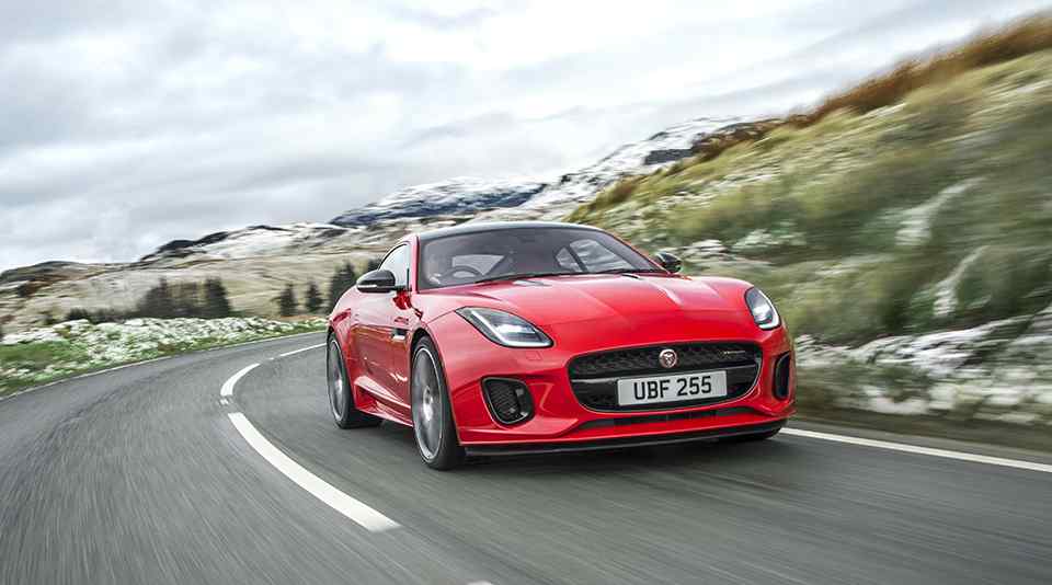 New York 2017: Jaguar F-Type gets new four-cylinder turbo