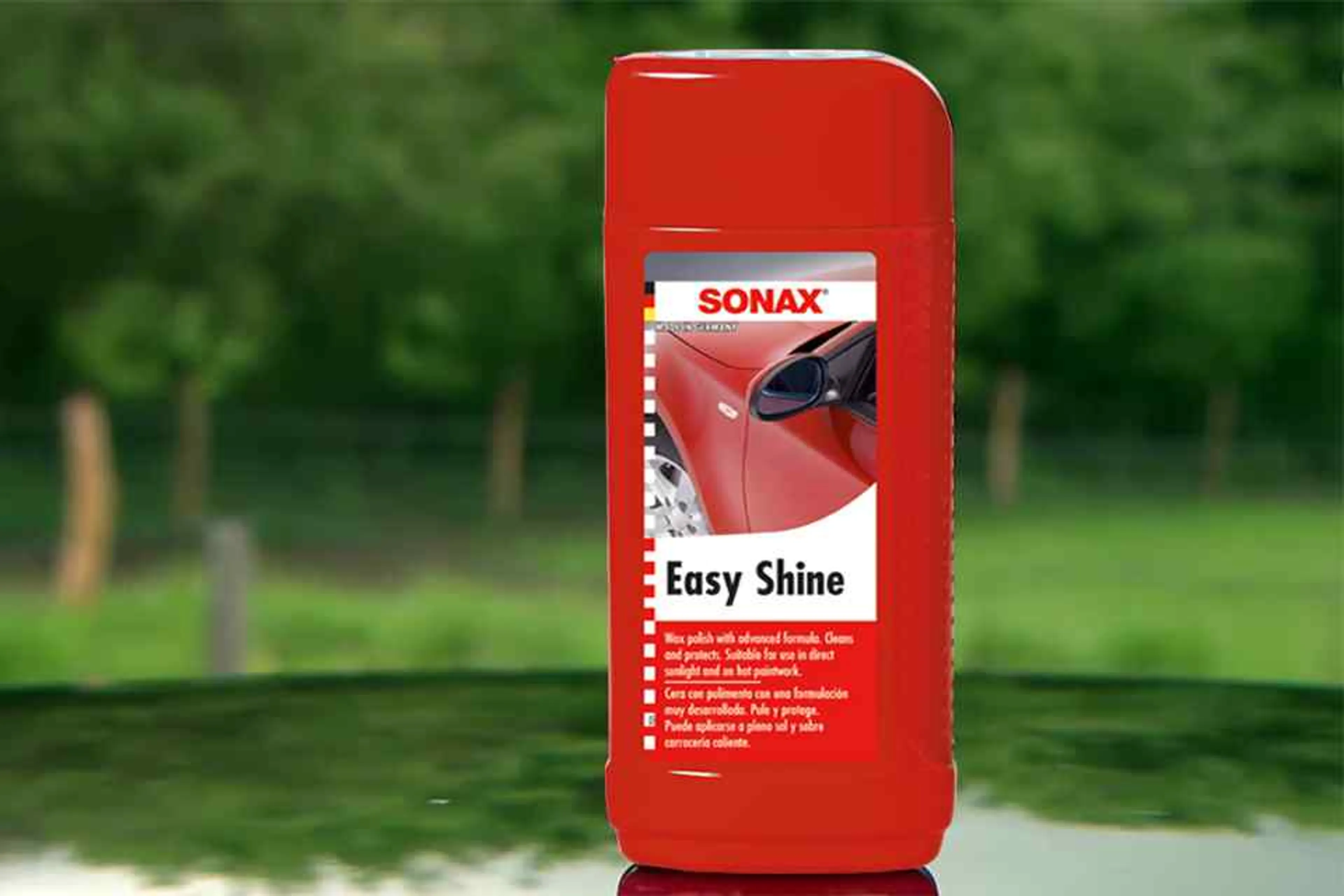 Effortless car care with Sonax Easy Shine