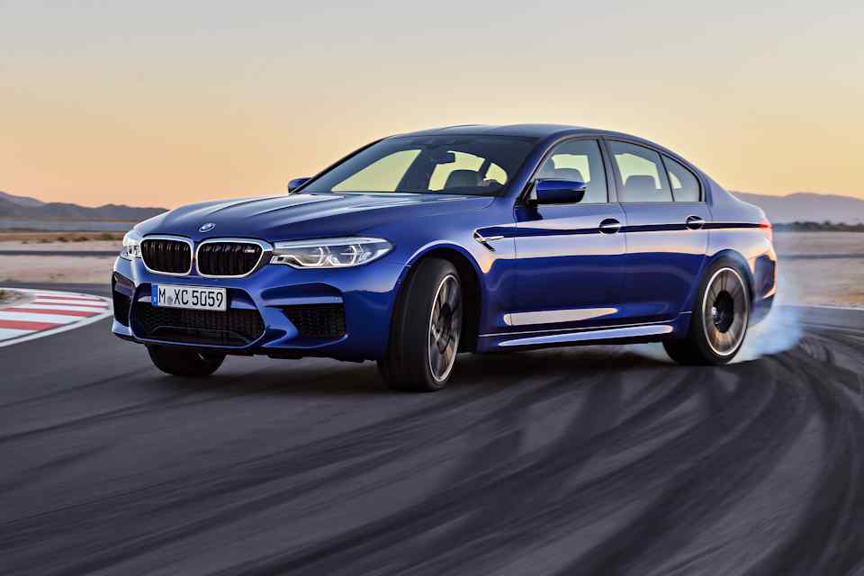 2018 BMW M5 packs all-wheel drive, 600 PS