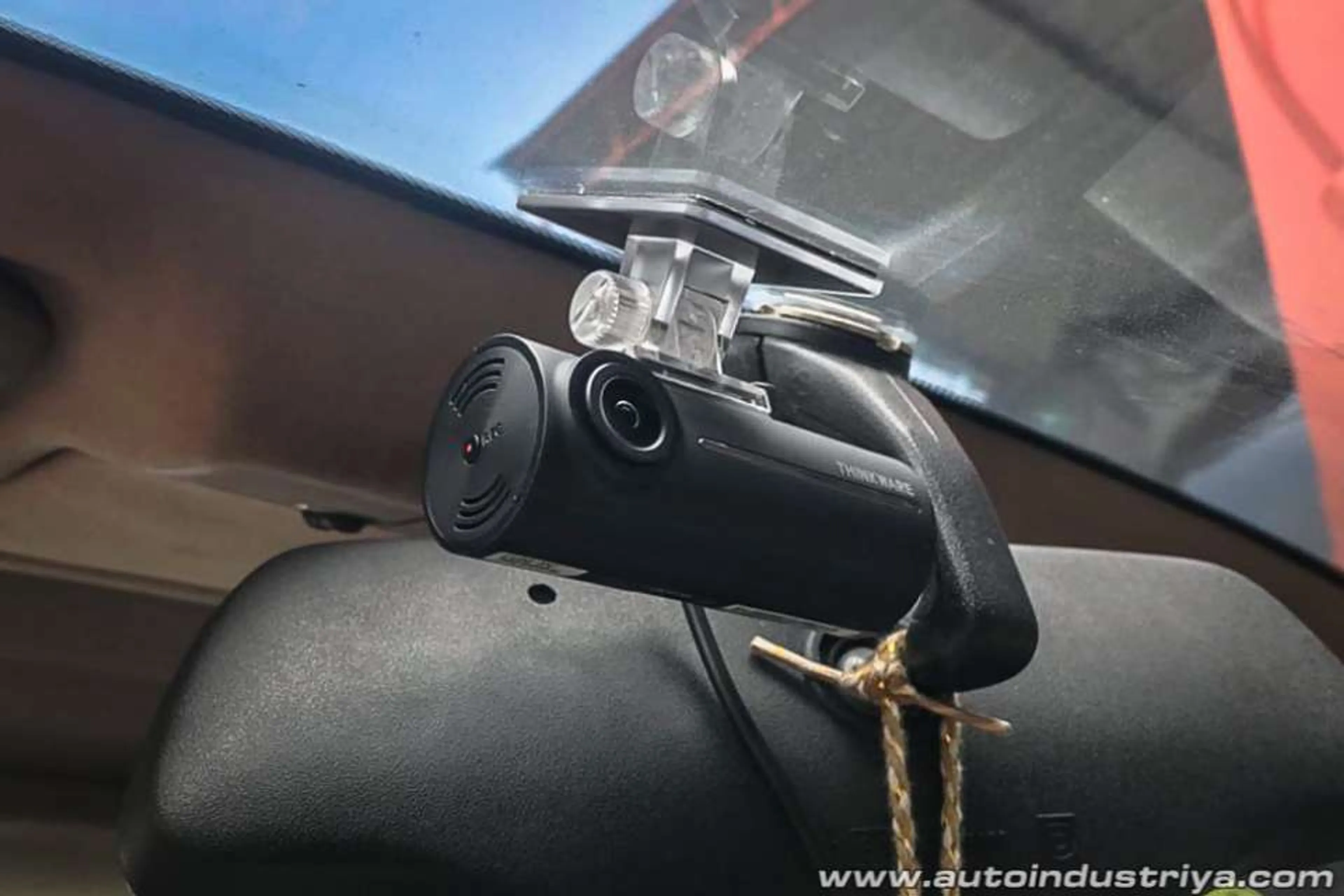 Product Review: Thinkware F100 Dashcam