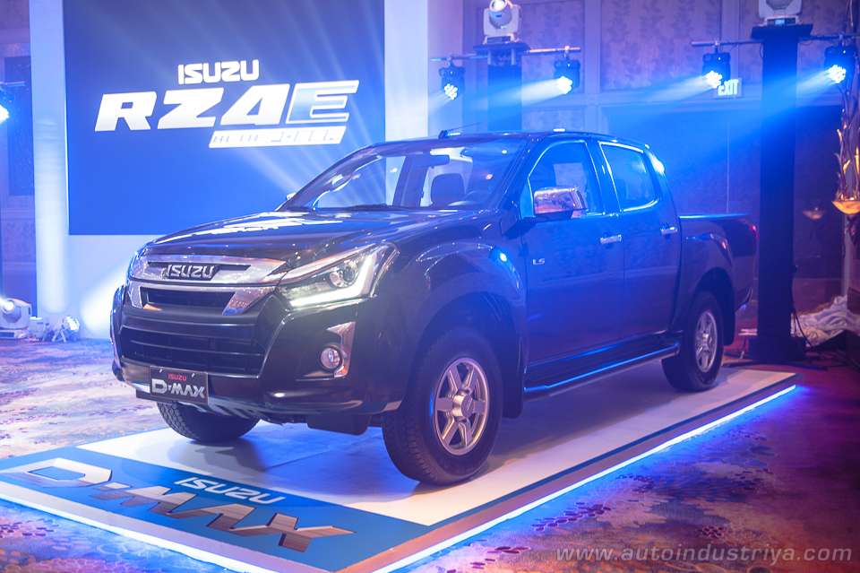 Isuzu Rz4e Racing Isuzu unveils RZ4E Blue Power for 2018 mu-X, D-Max | AutoIndustriya
