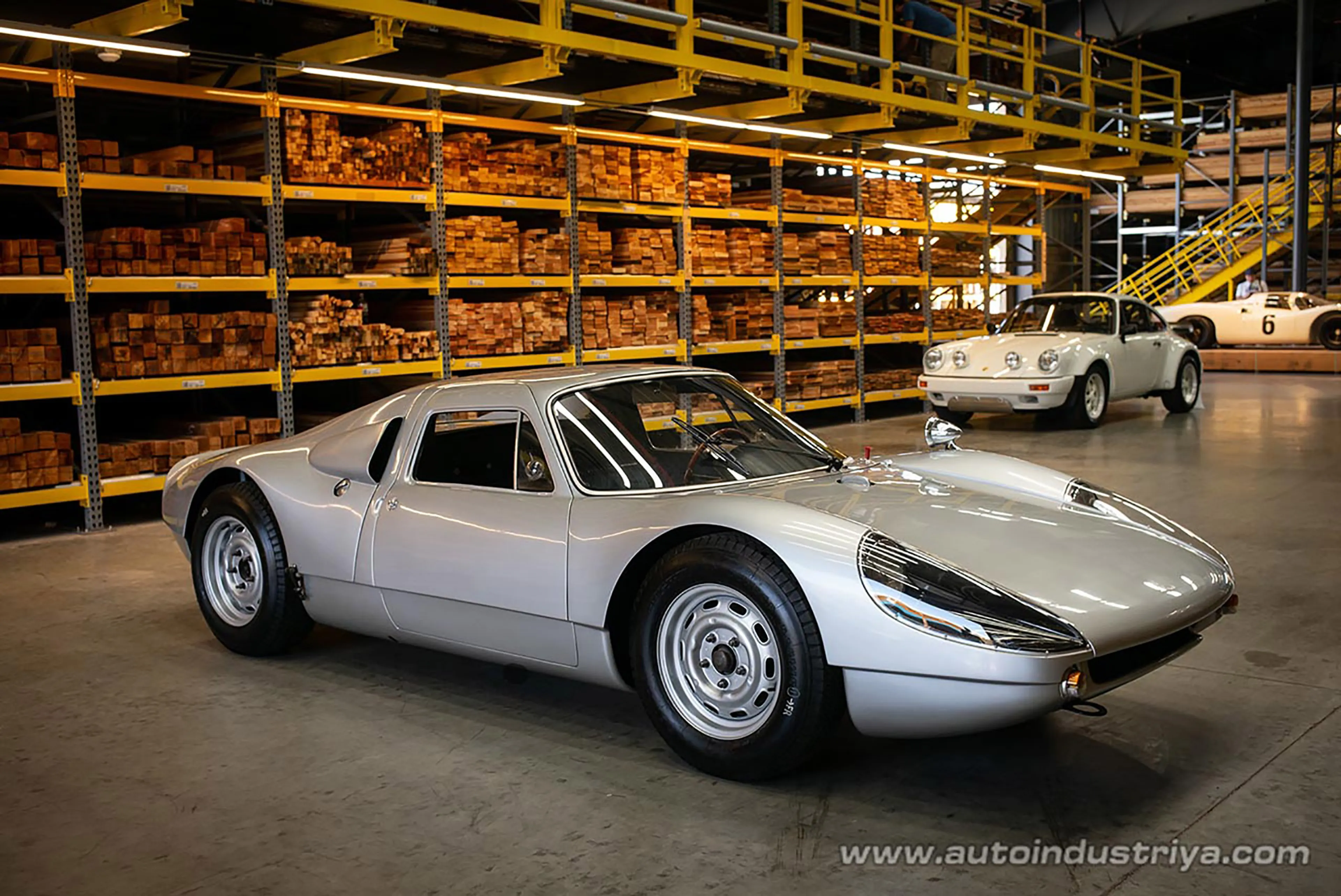 A Tribe Called Porsche and a Pilgrimage to Luftgekühlt