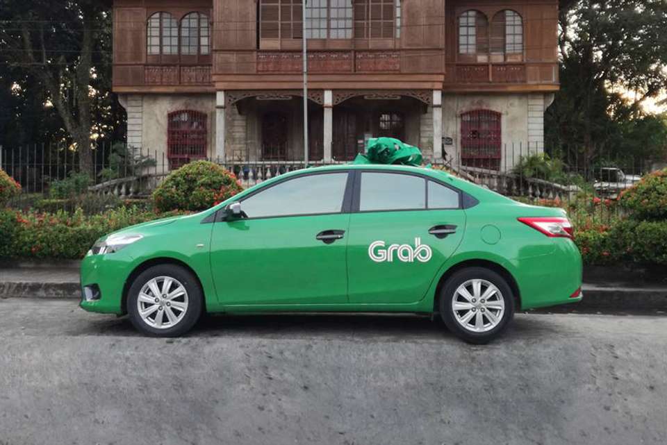 Toyota PH, Grab join forces to enhance TNVS sector