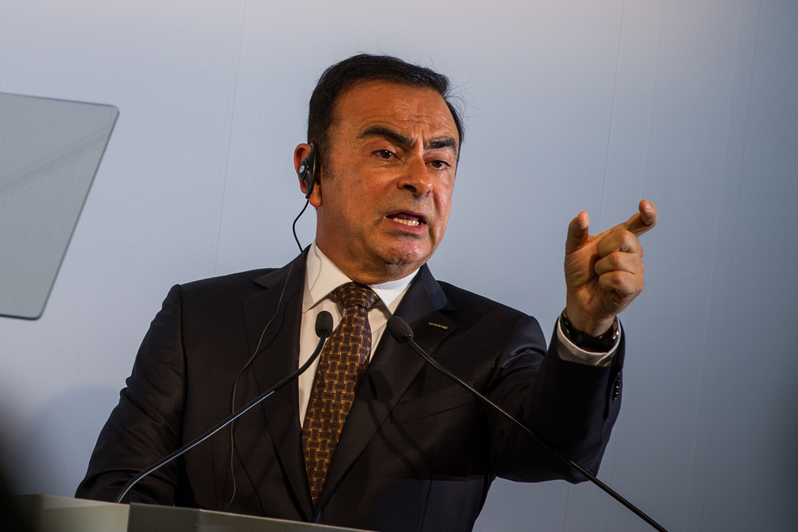 Mitsubishi Motors proposing to remove Carlos Ghosn as Chairman, Director