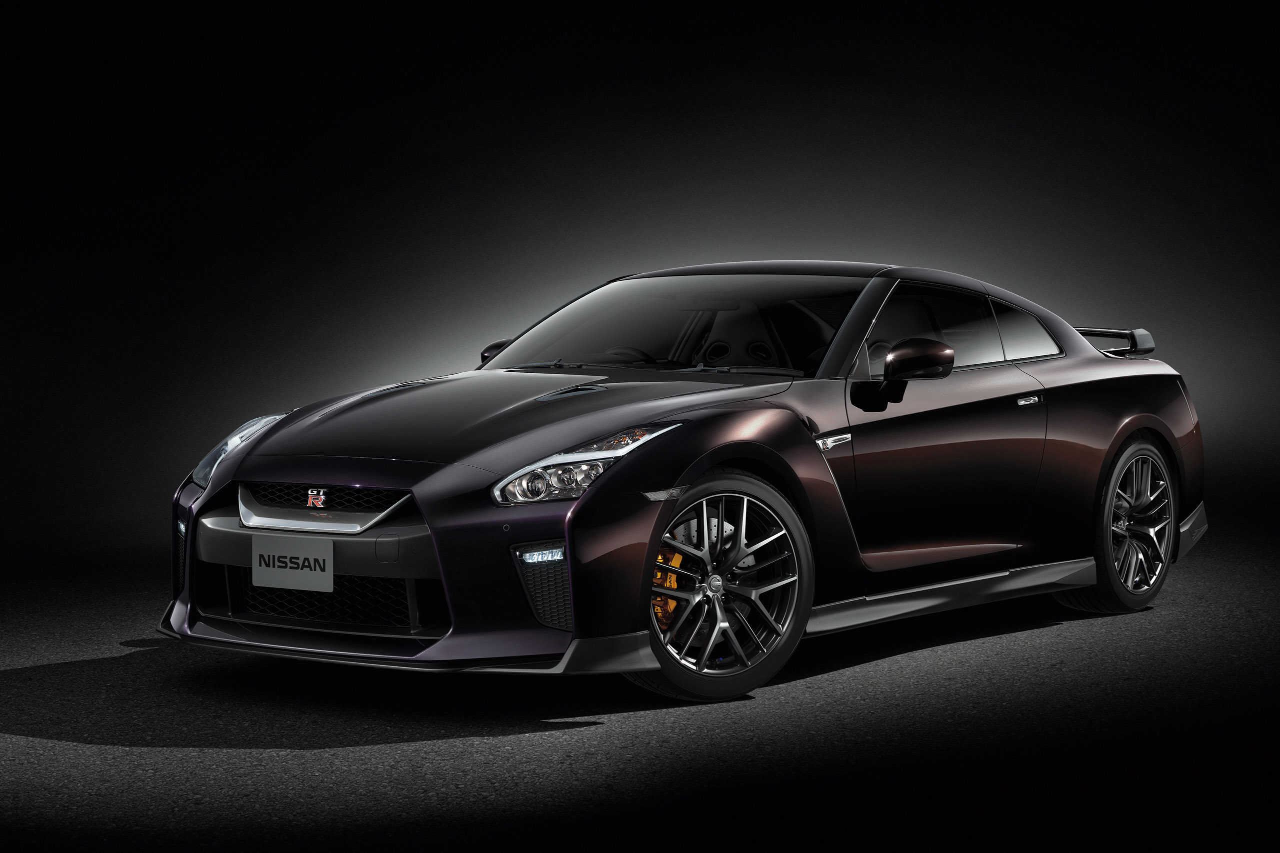Nissan builds special GT-R to celebrate Japan's first Grand Slam champion