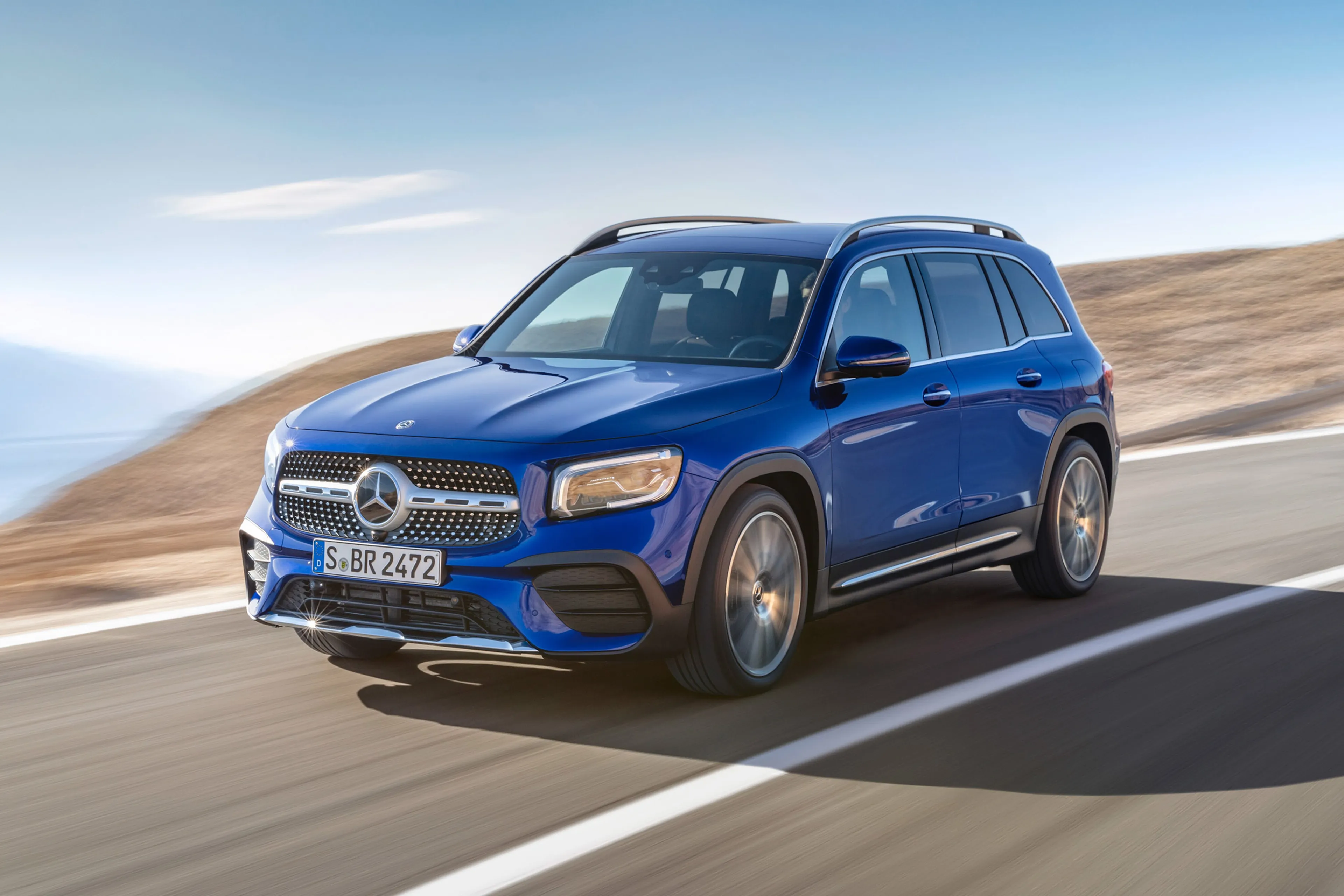 2020 Mercedes-Benz GLB can seat seven without the bulk