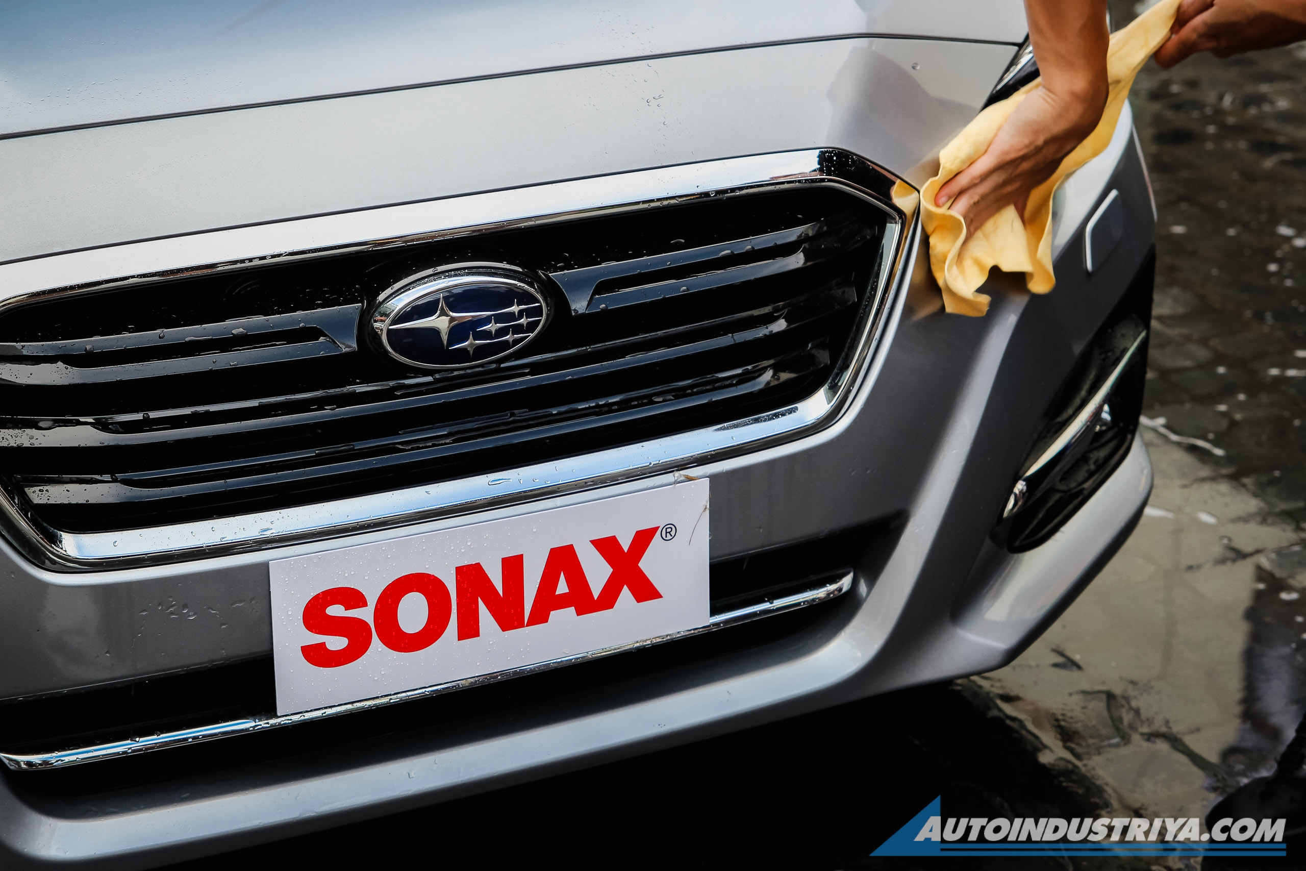 Sonax makes car cleaning as easy as 123