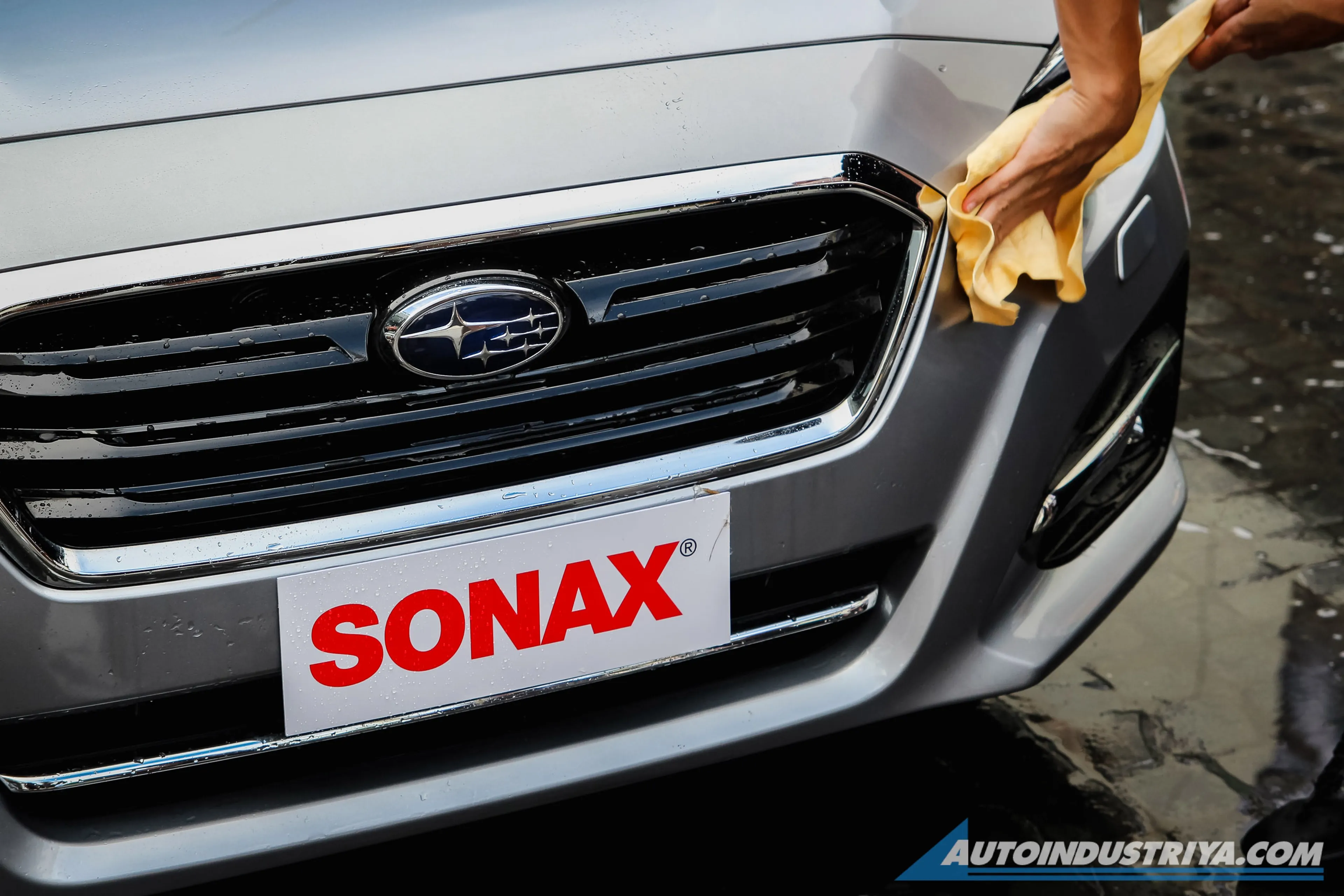 Sonax makes car cleaning as easy as 123