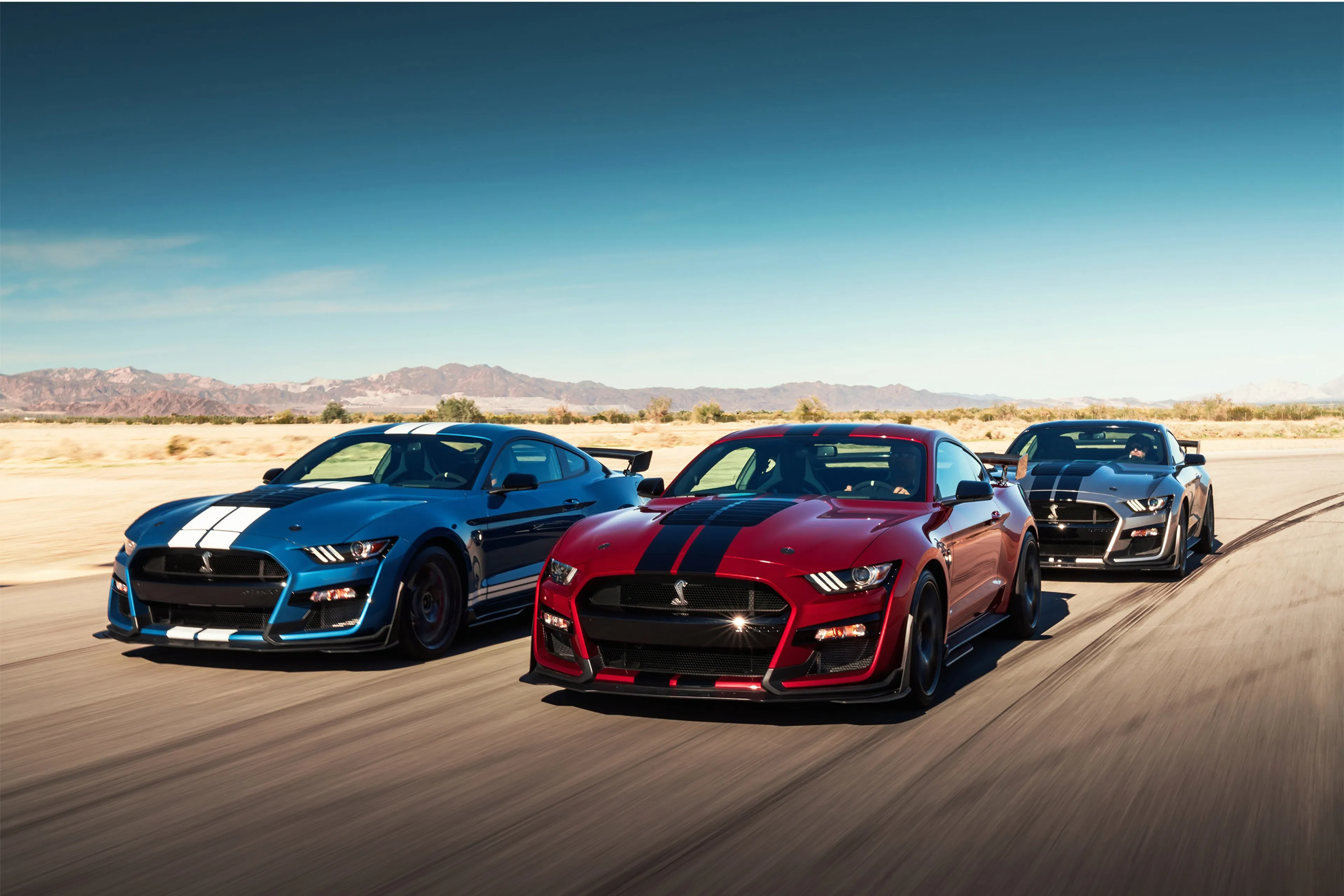Mustang Shelby GT500 can do 0 to 160 to 0 km/h in just 10.6 sec.