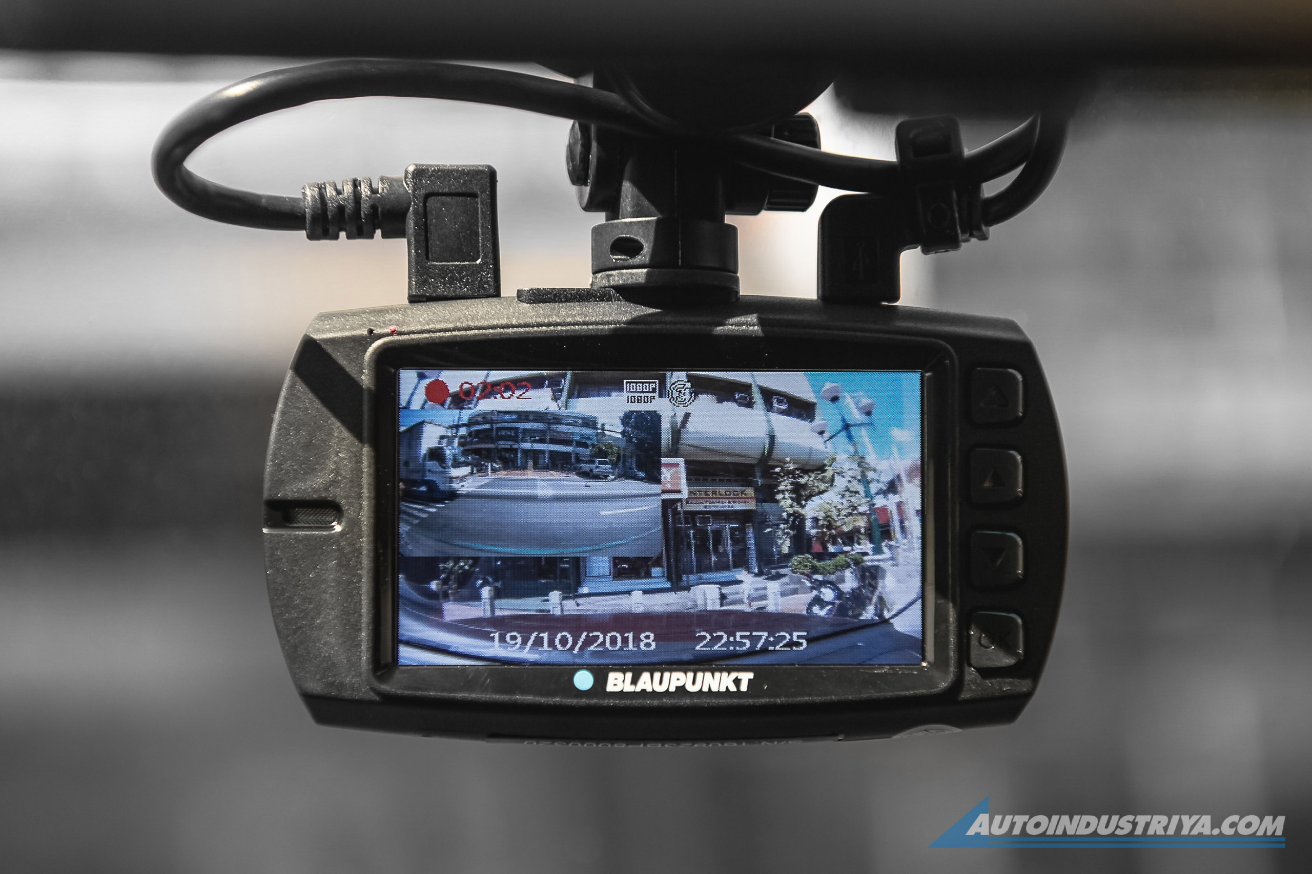 New bill wants dashcams for all cars but restricts sharing footage
