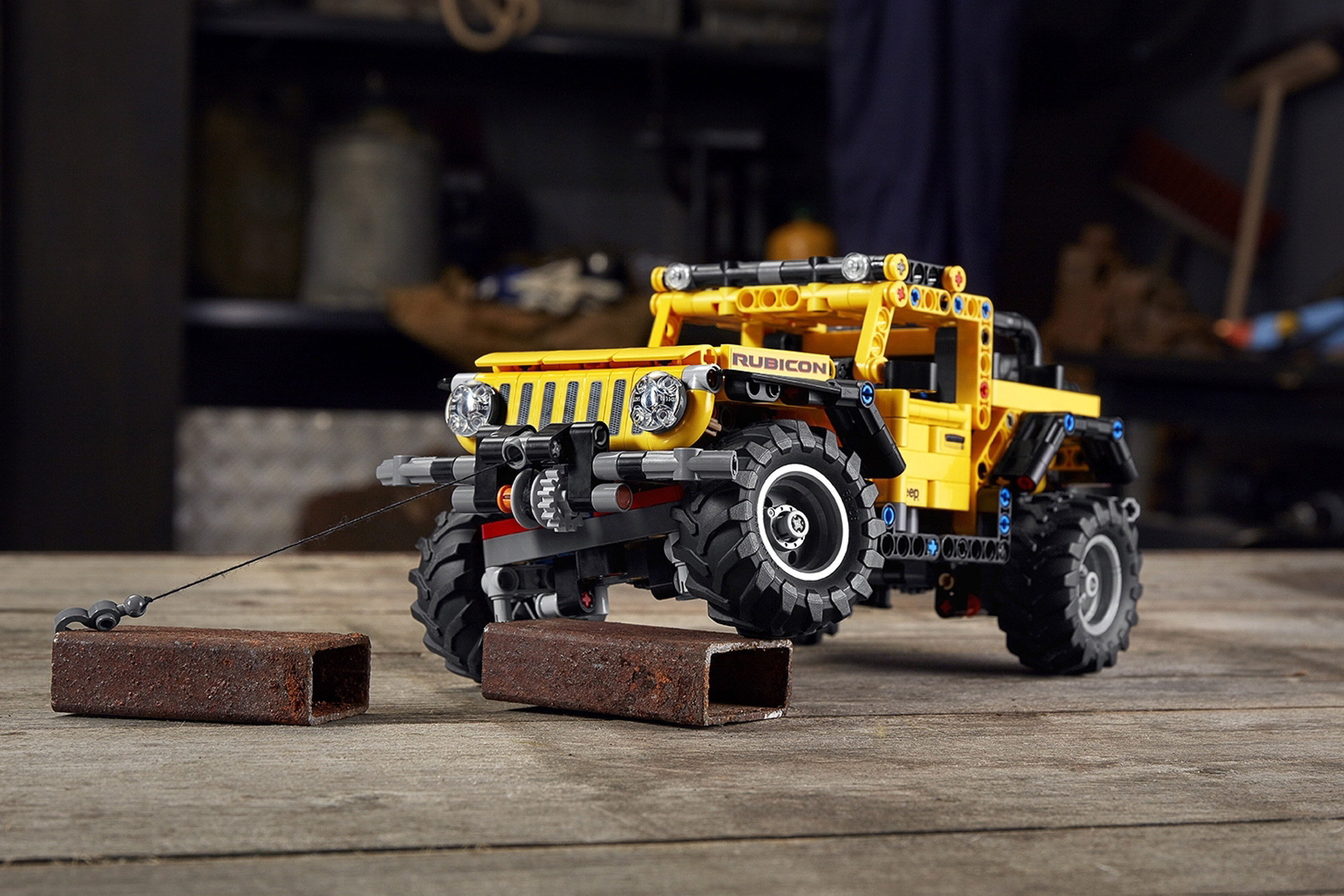 Turn your workshop into a 4x4 playground with Lego Jeep Wrangler