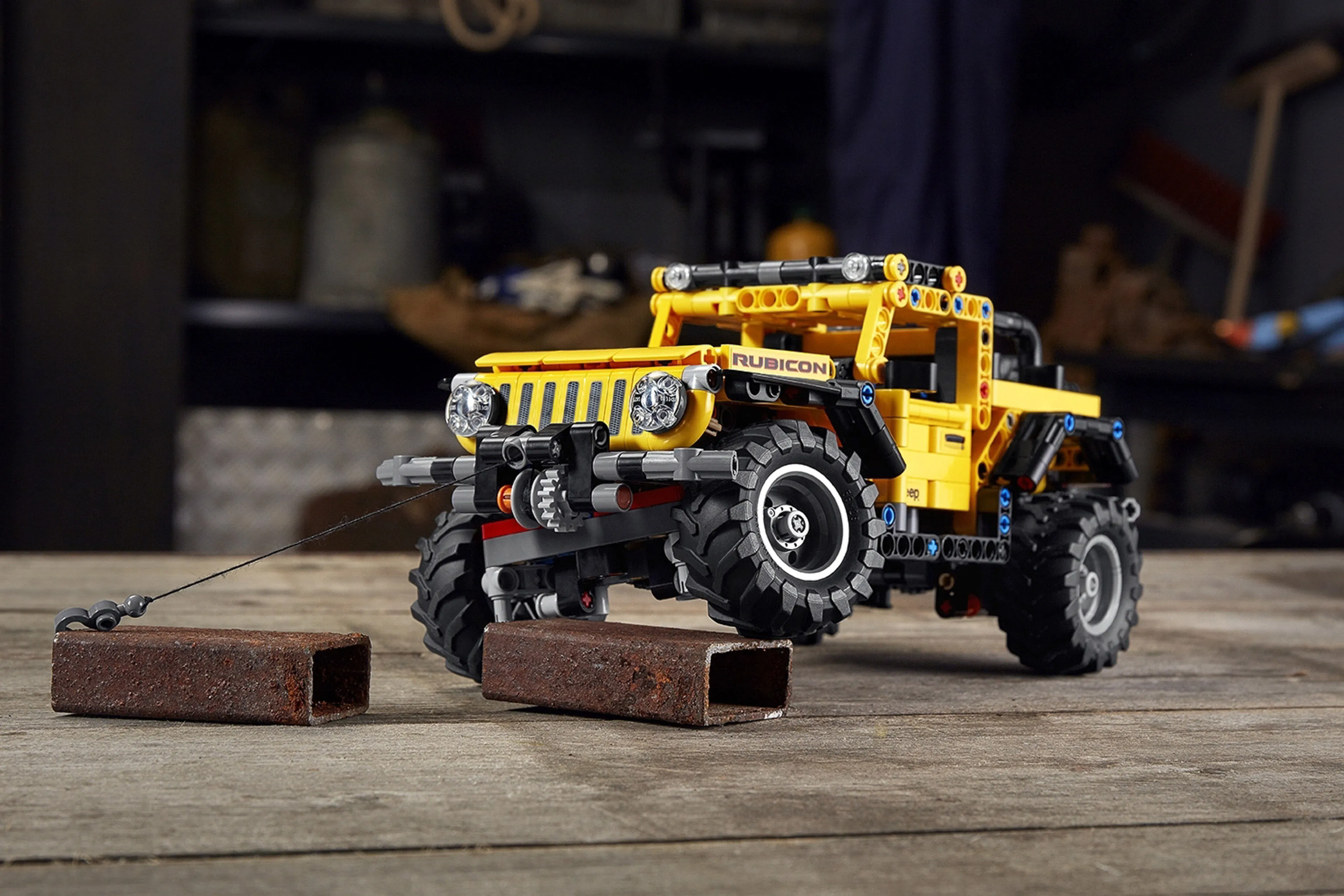 Turn your workshop into a 4x4 playground with Lego Jeep Wrangler