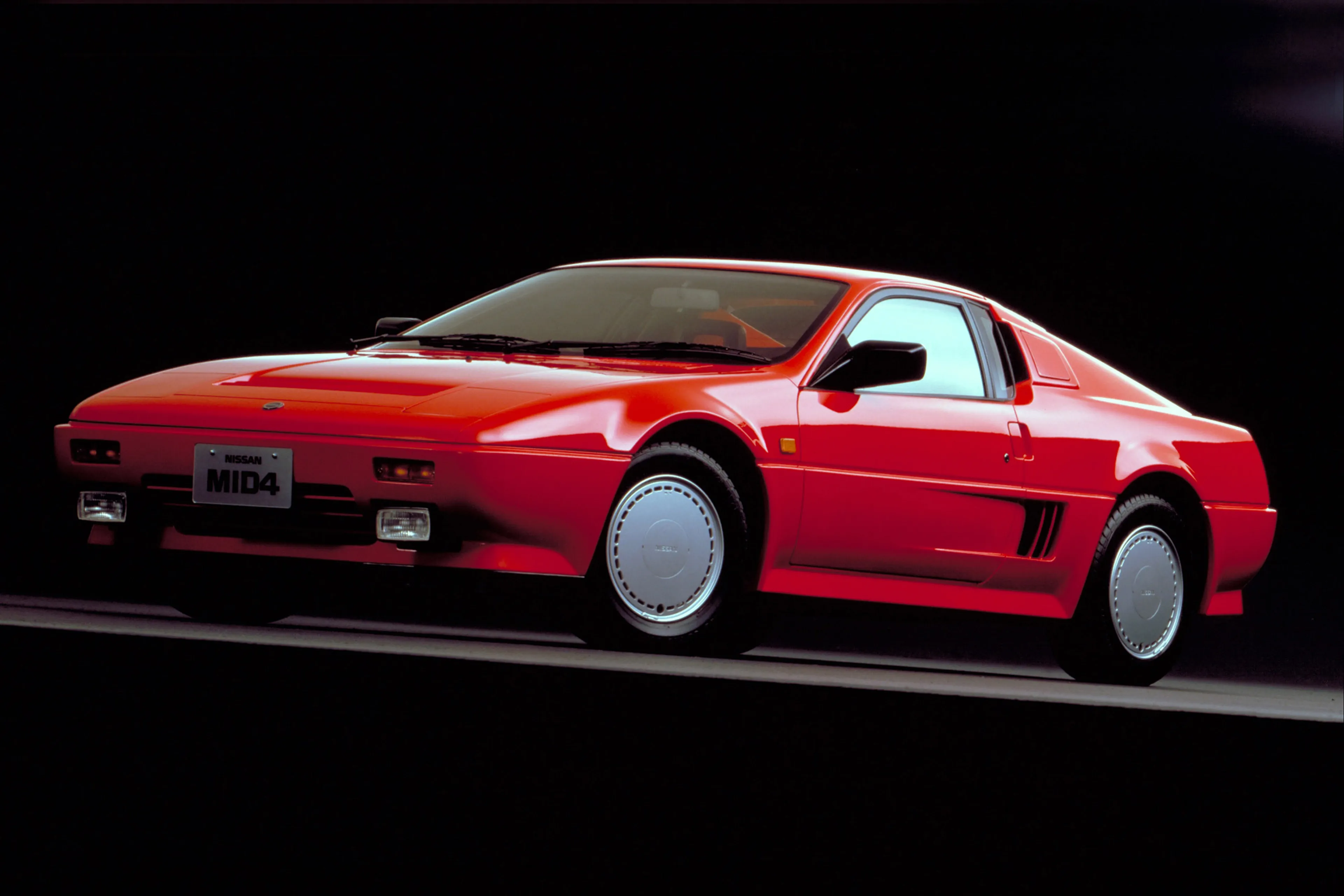 Nissan reviving plans for mid-engine sports car?