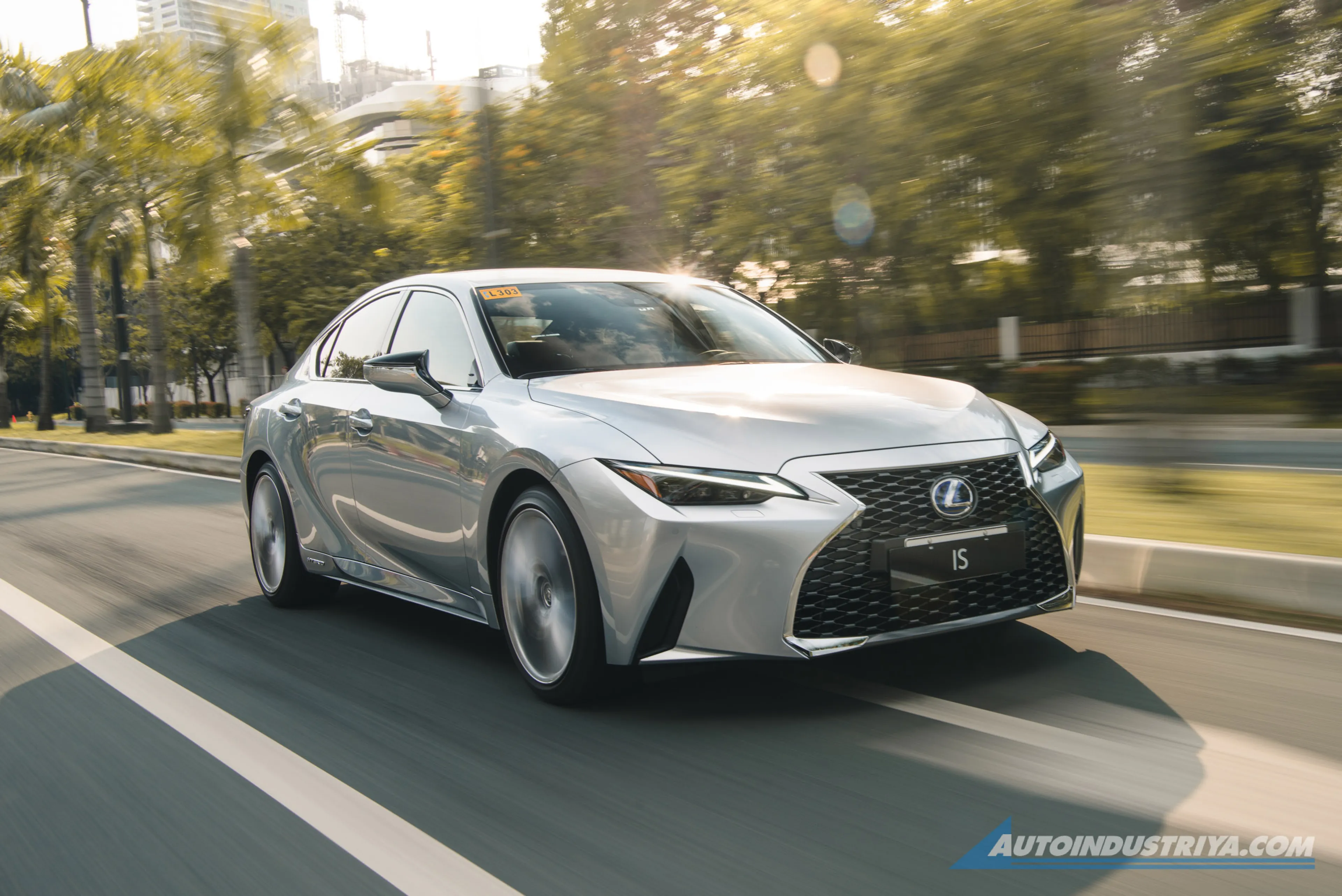 How the Lexus IS 300h puts the fun in hybrids