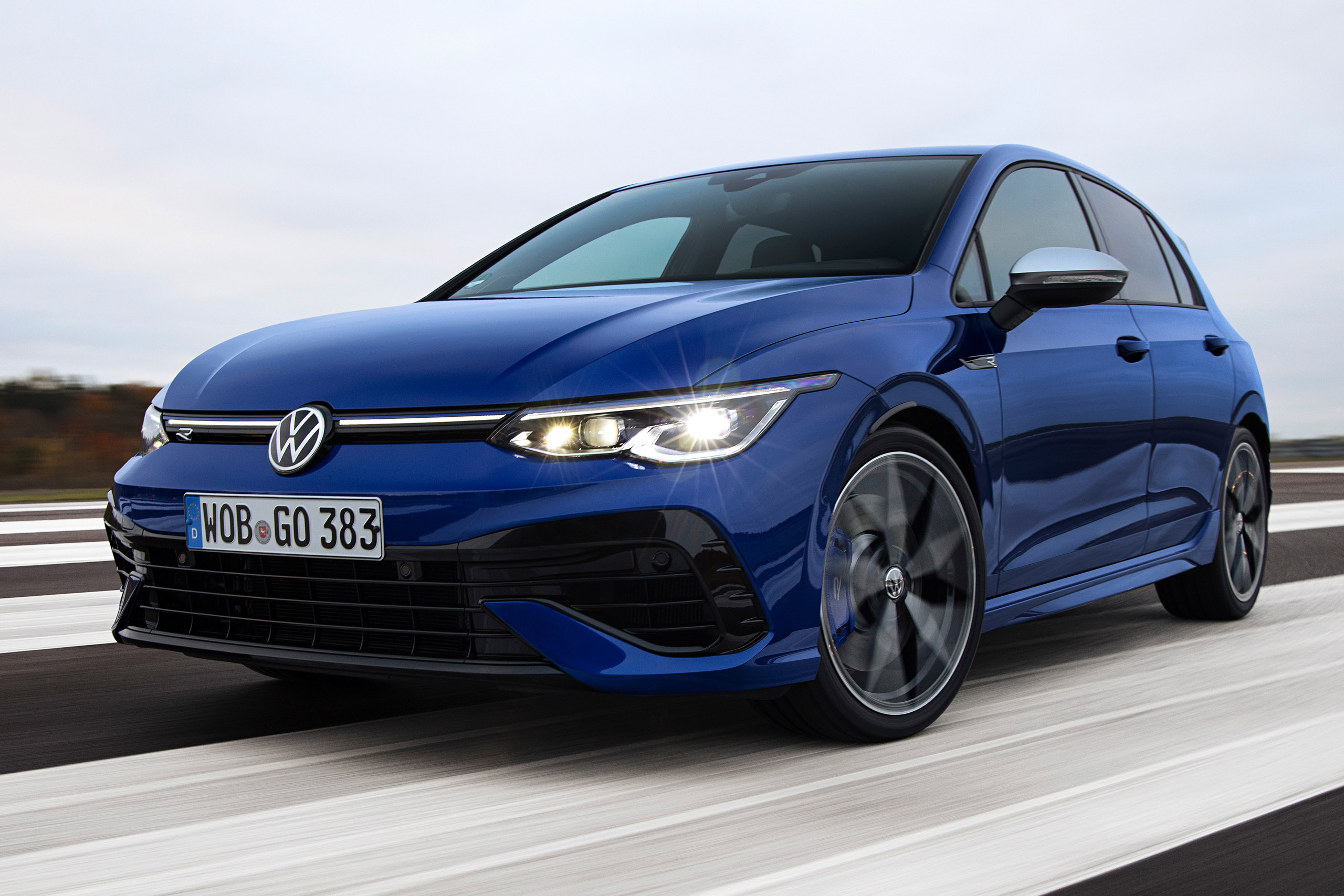 Volkswagen: We will keep selling, developing combustion engines