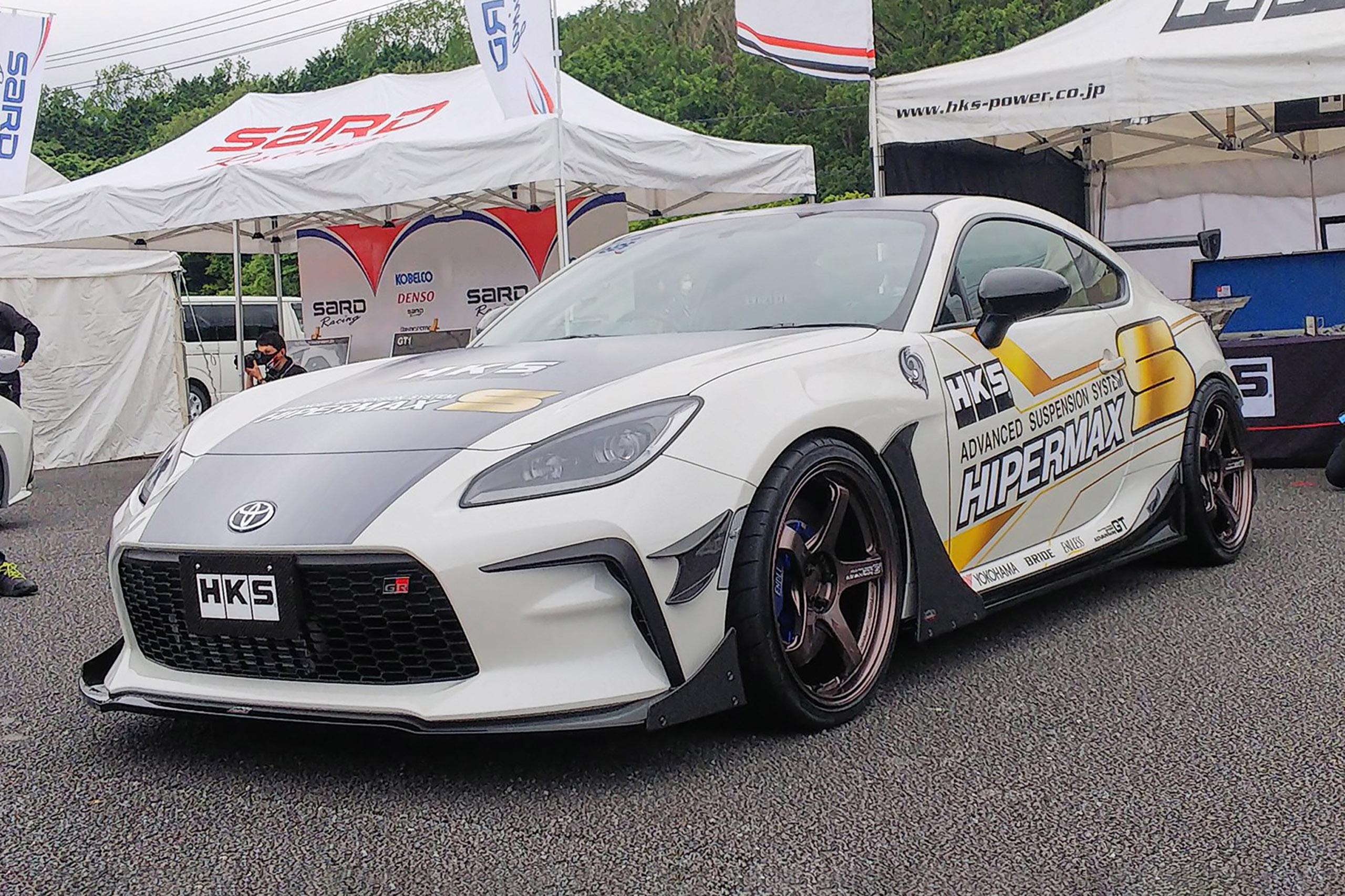 This HKS supercharged Toyota GR86 has 340 HP