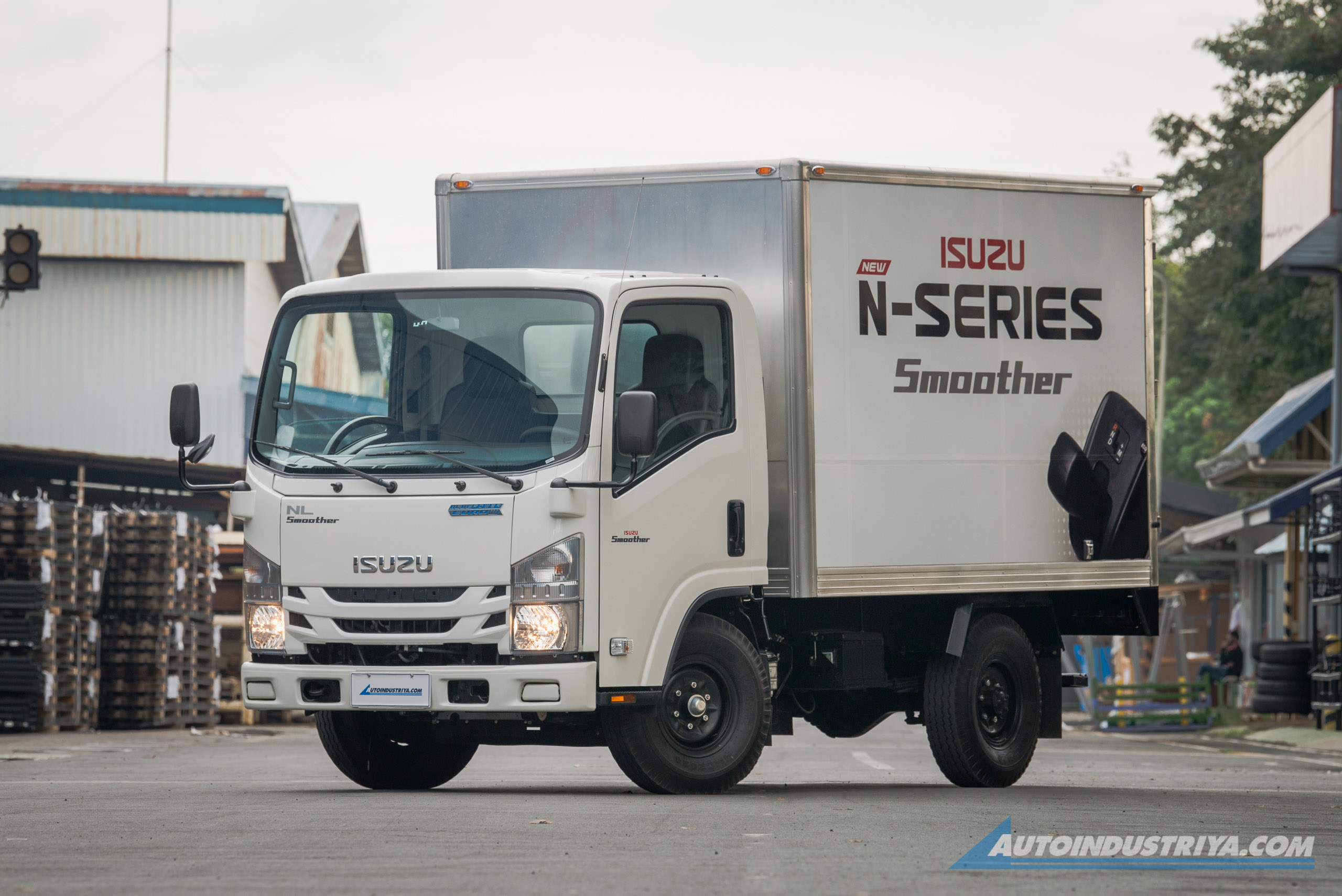 Light Truck Review: 2022 Isuzu N-Series Smoother 3.0L AMT