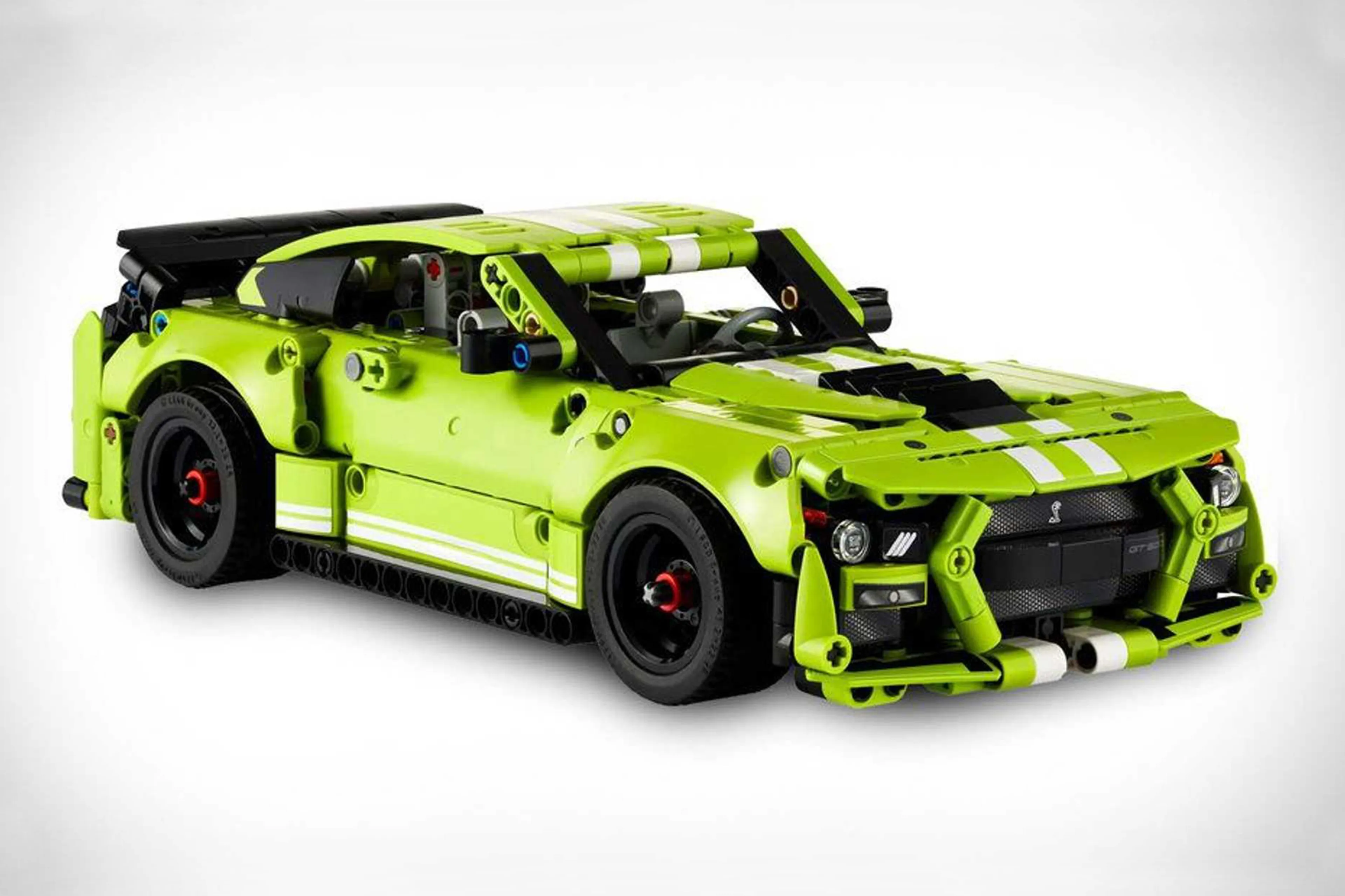 Lego Ford Mustang Shelby GT500 can be yours for PHP 3,299