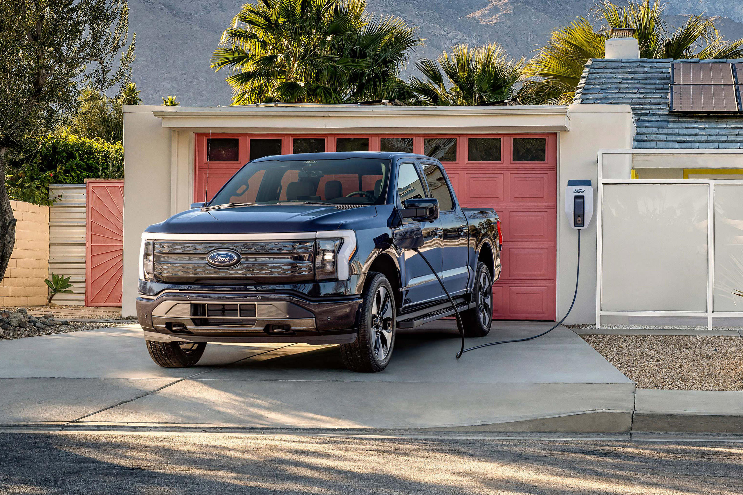Electric Ford F-150 Lightning can power a house for 3 days