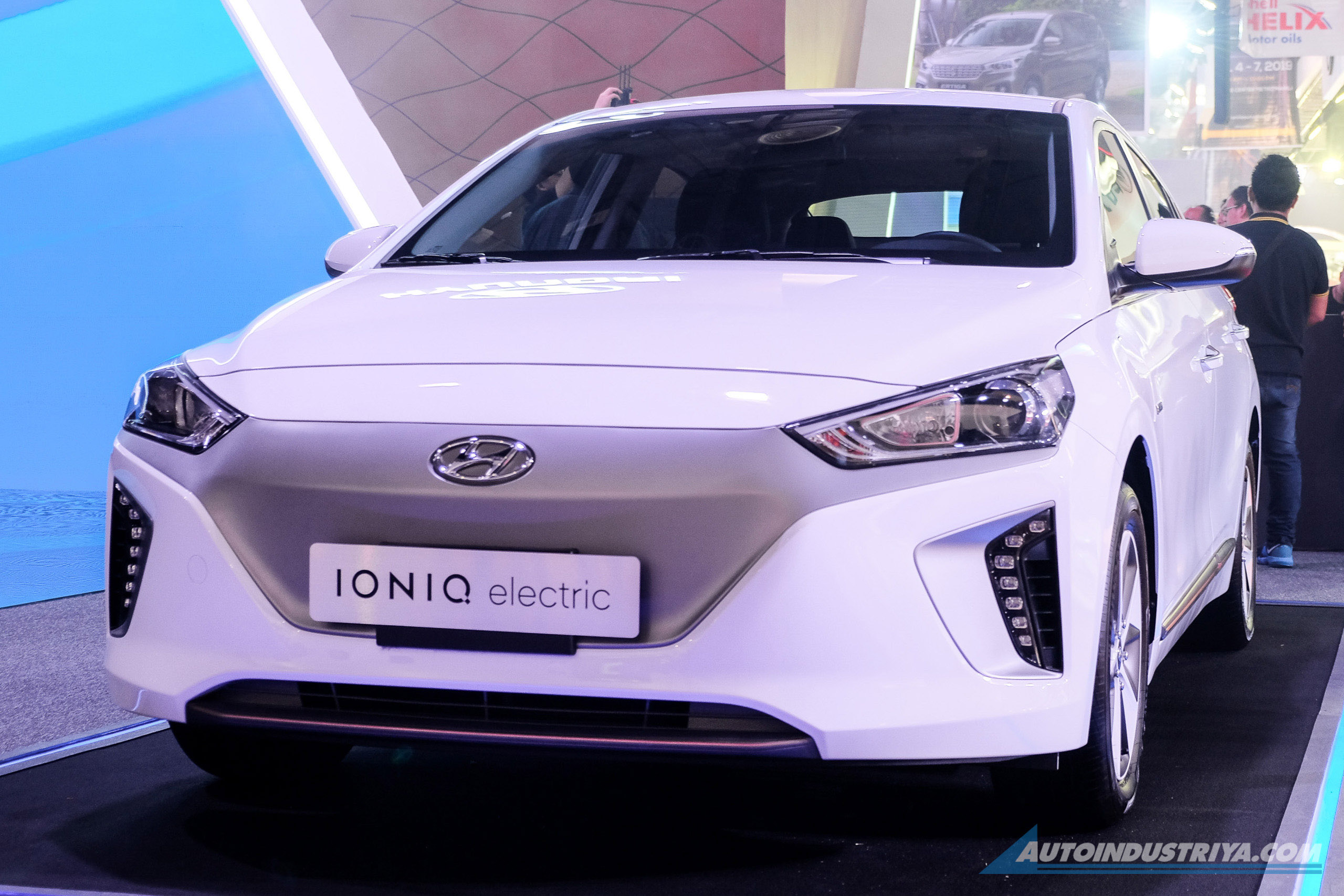 Hyundai will retire their Ioniq hybrids next month
