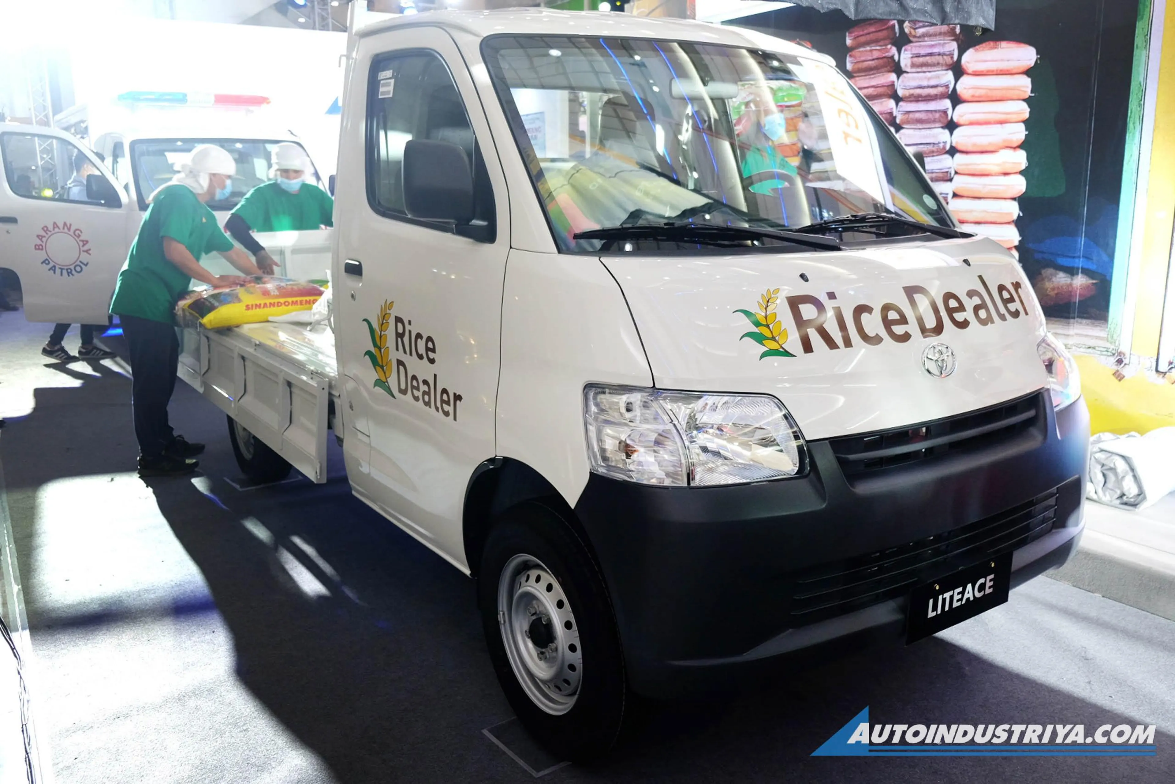 2022 Toyota Lite Ace is ready to drive your business