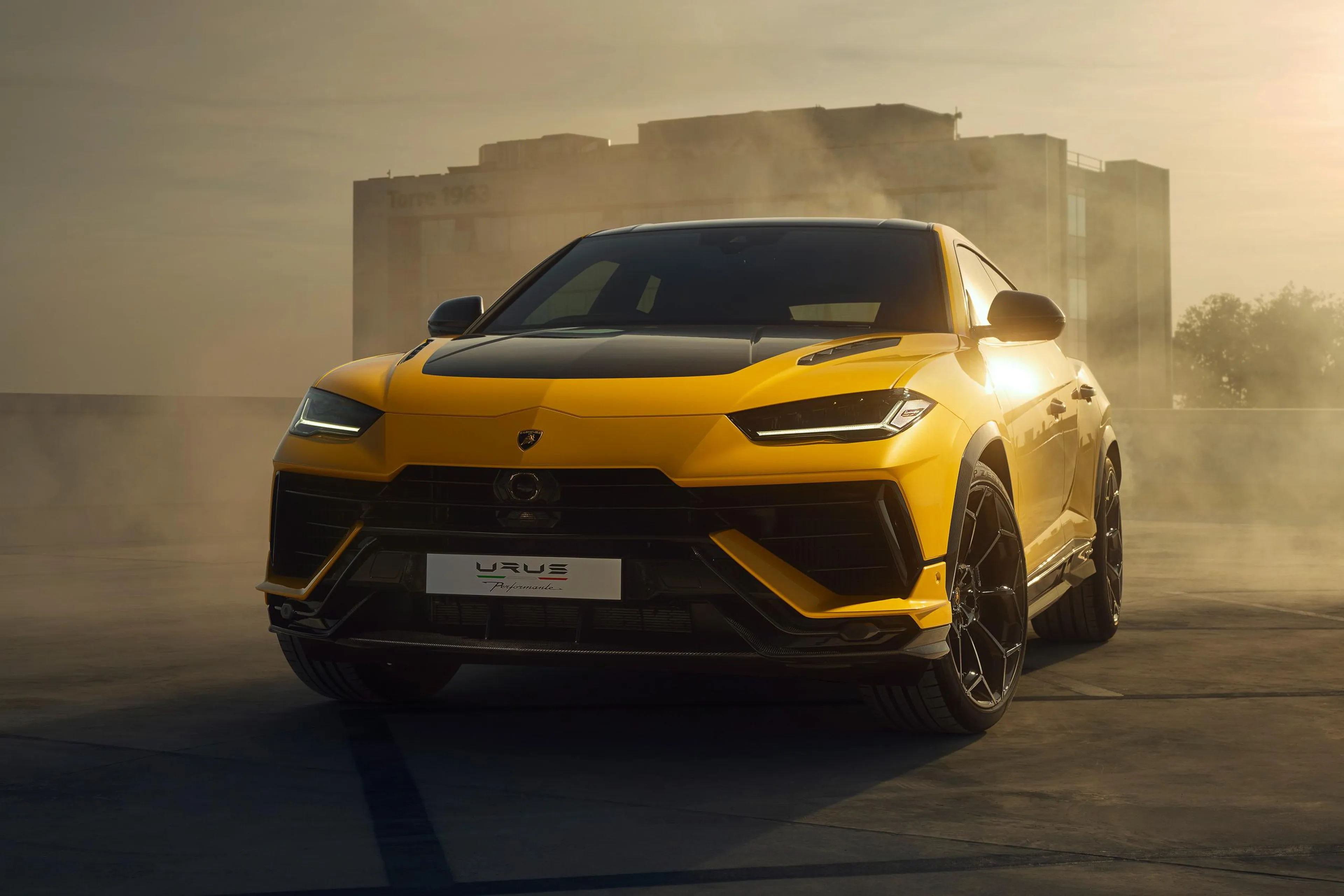 2023 Lamborghini Urus Performante bullies its way to Thailand